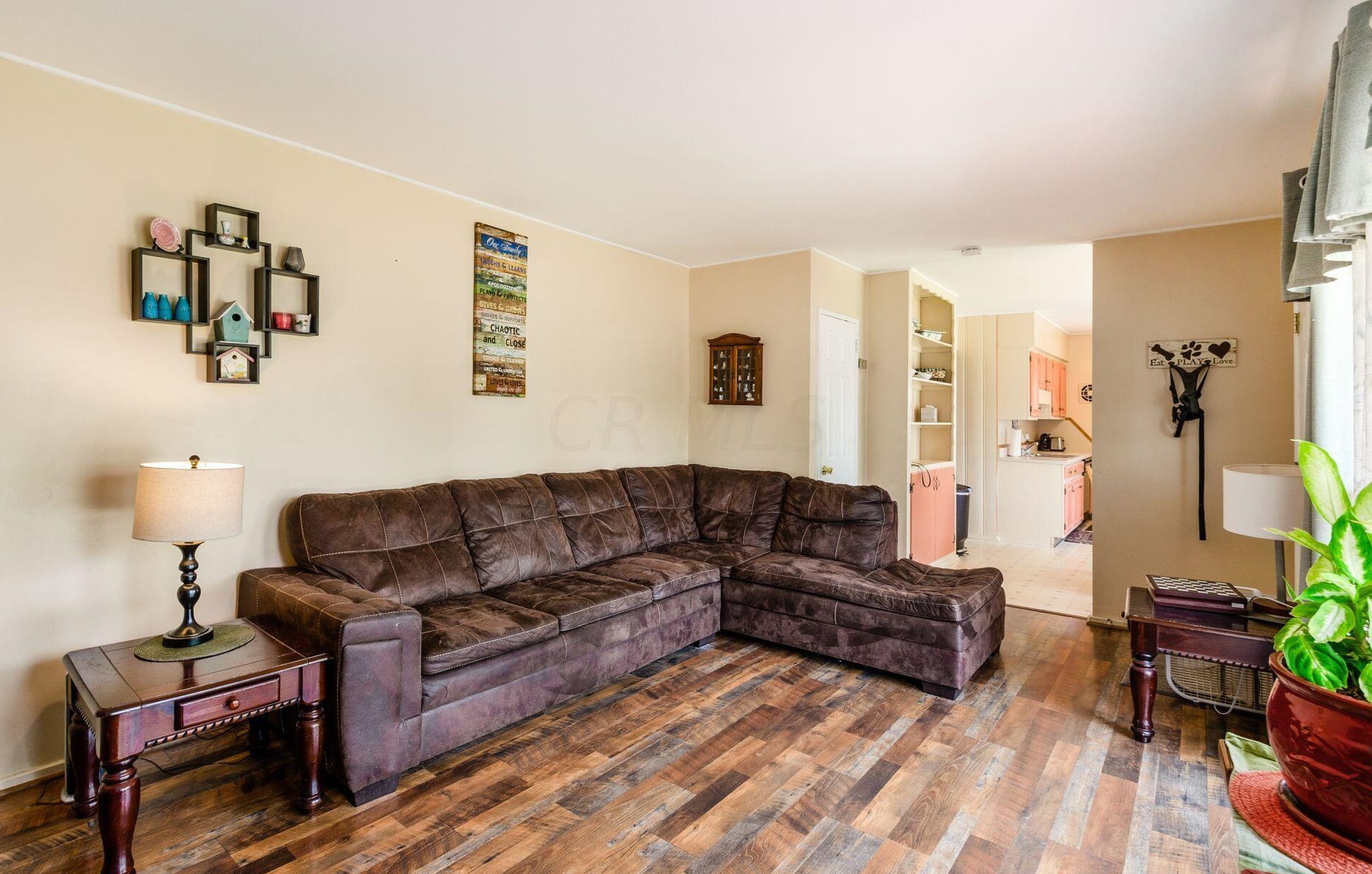 1105 Billie Dr, Columbus OH 43227-1405 exterior