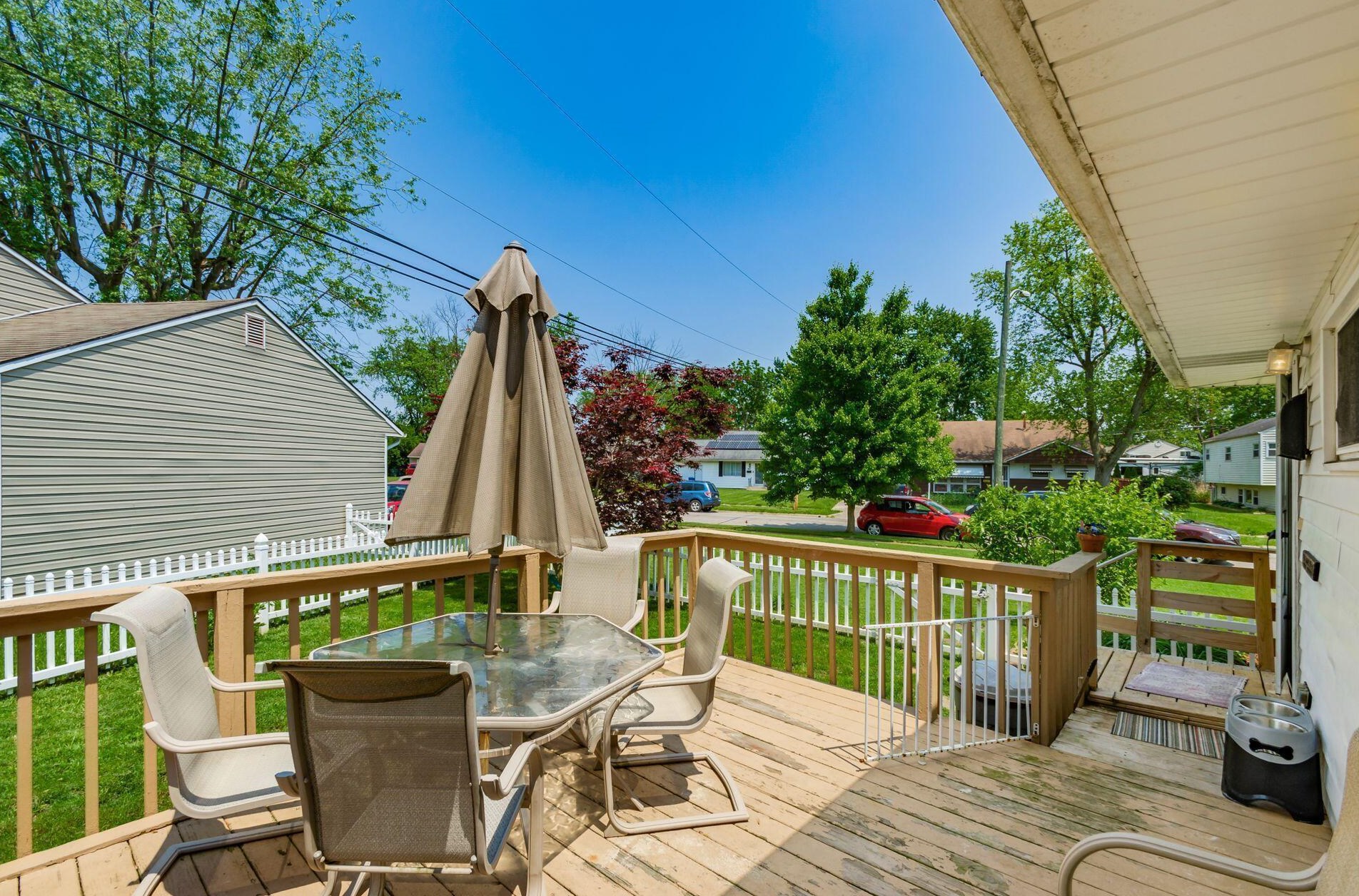 1105 Billie Dr, Columbus OH 43227-1405 exterior