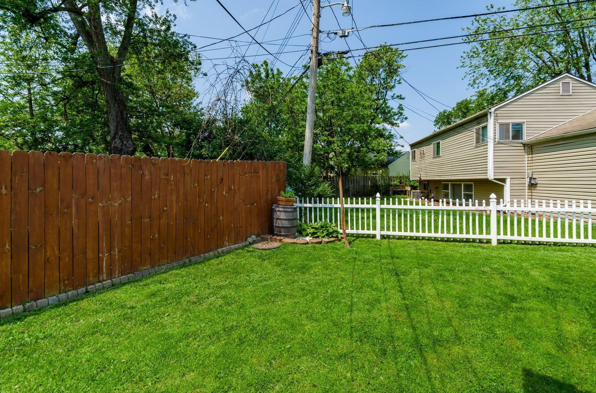 1105 Billie Dr, Columbus OH 43227-1405 exterior