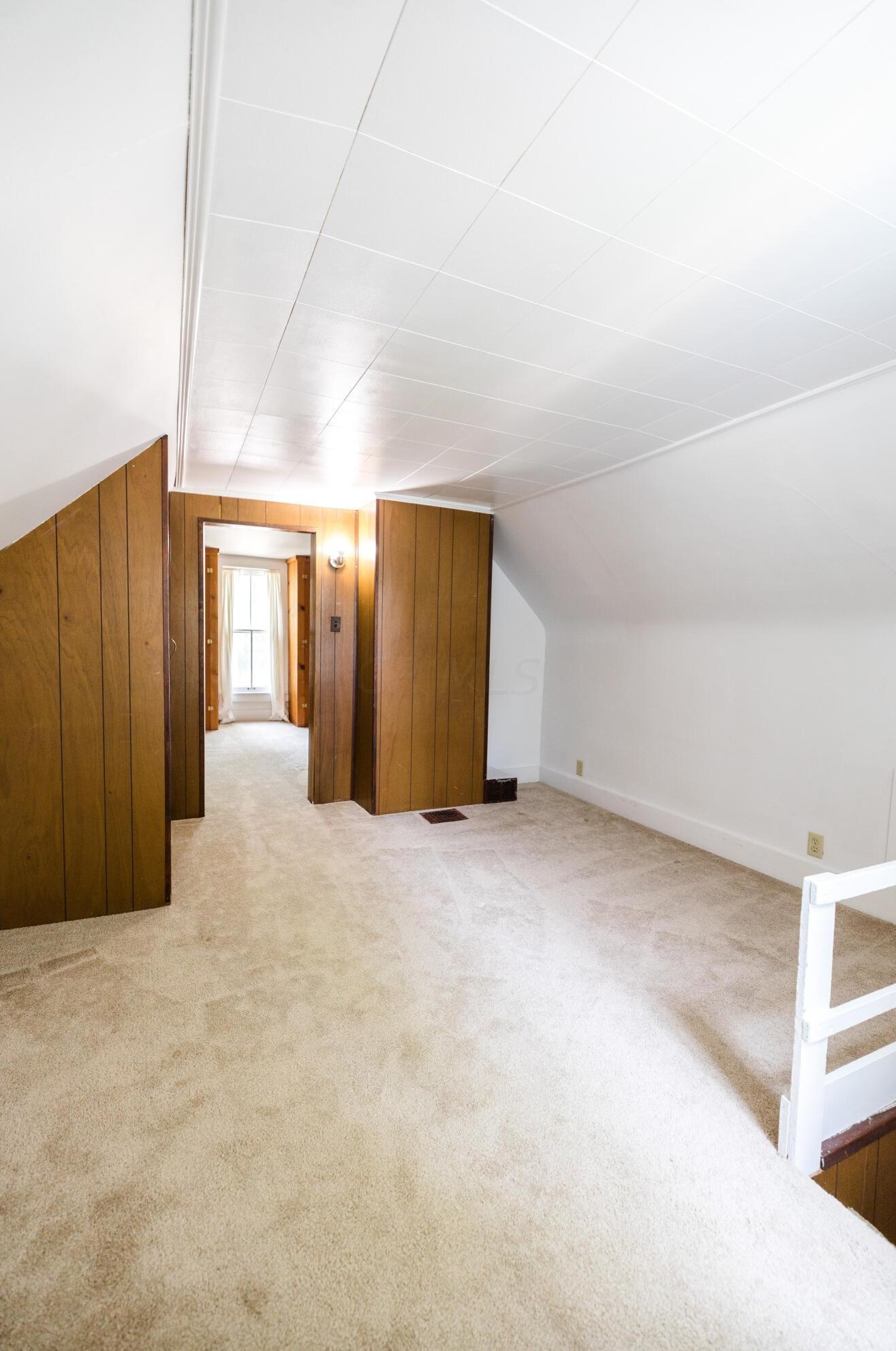 129 Lake St, Lancaster OH 43130-2657 exterior