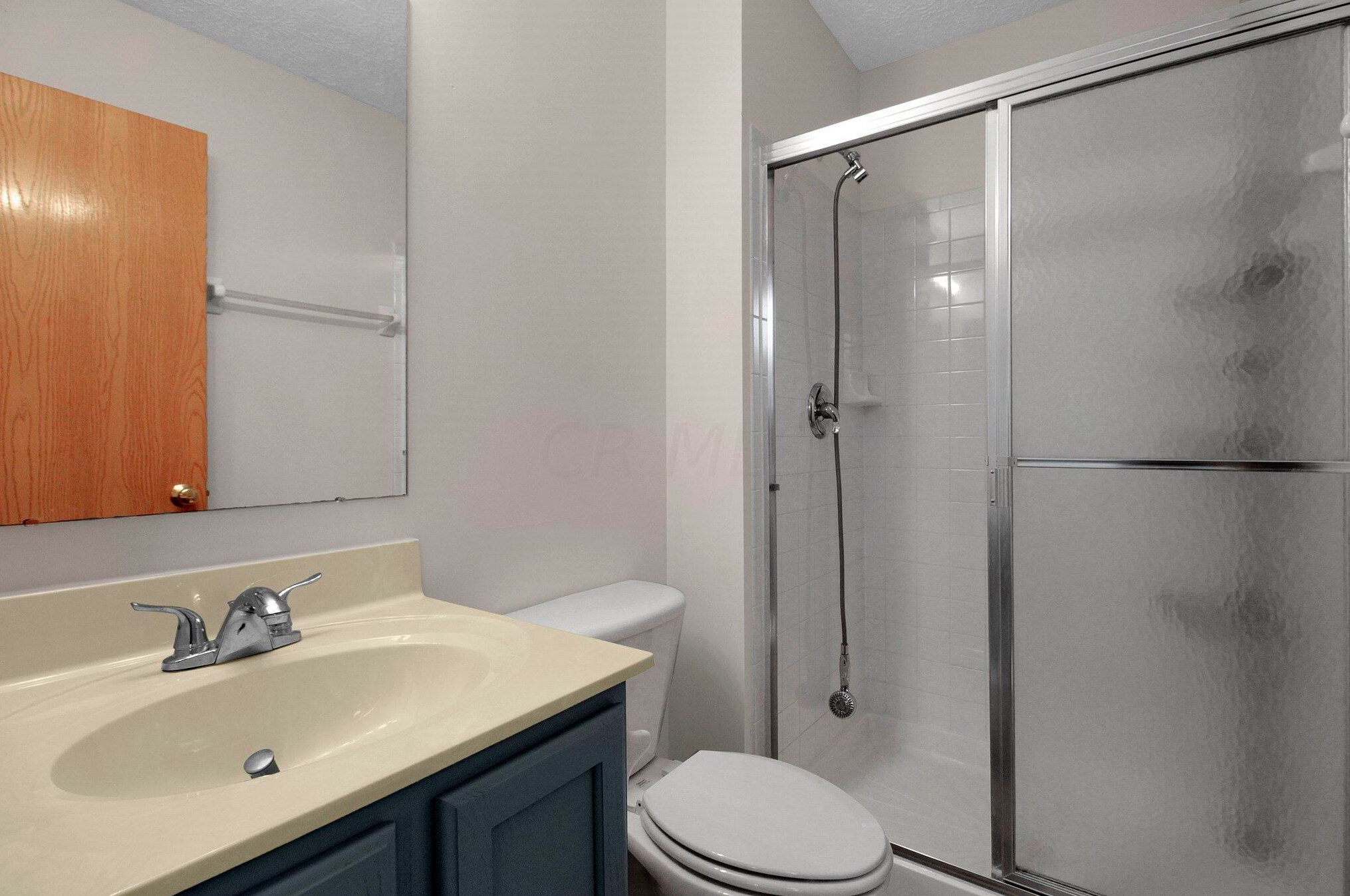 4830 Victory Ct, Columbus OH 43231-8831 exterior