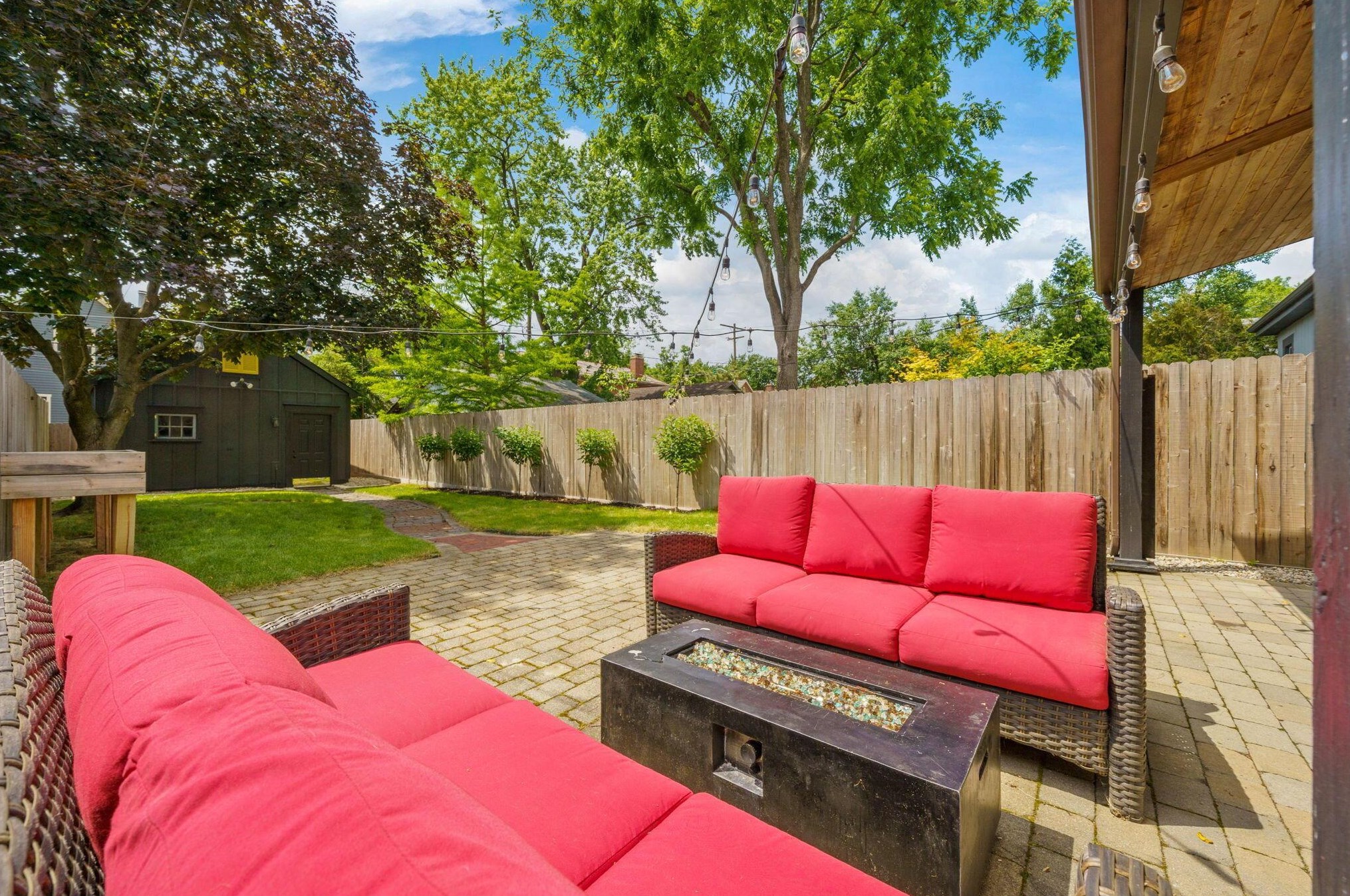 641 Briggs St, Columbus OH 43206-1333 exterior