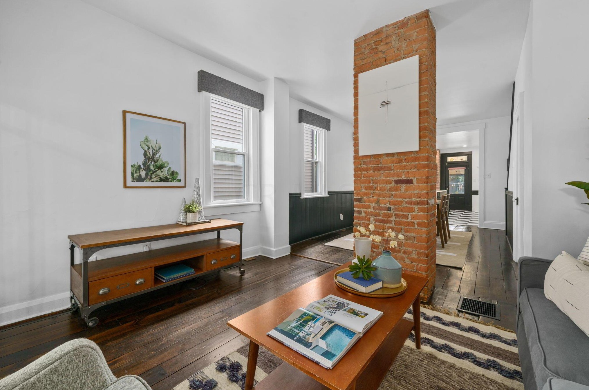 641 Briggs St, Columbus OH 43206-1333 exterior