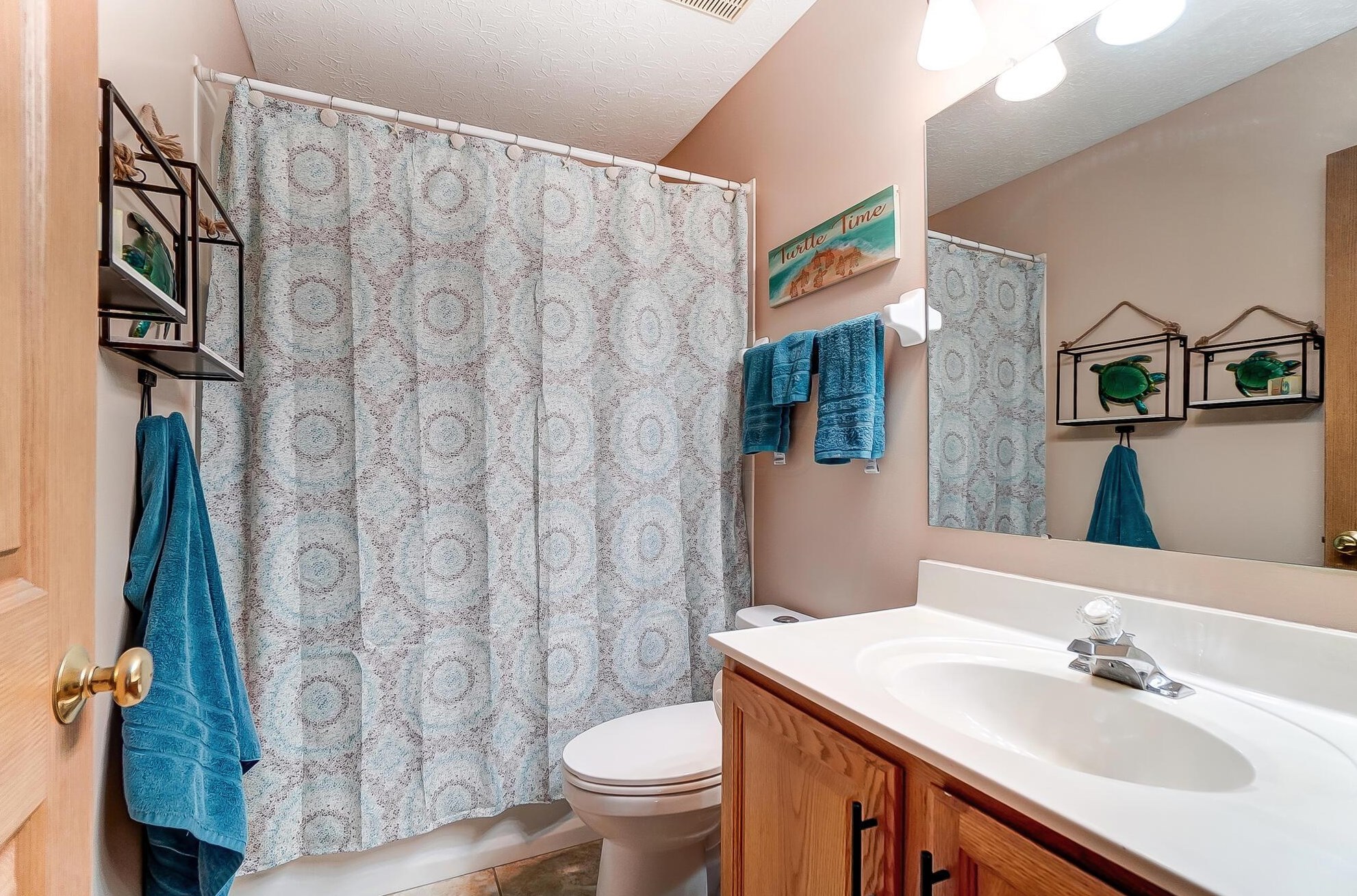 410 Woodside Mdw Pl, Columbus OH 43230-7031 exterior