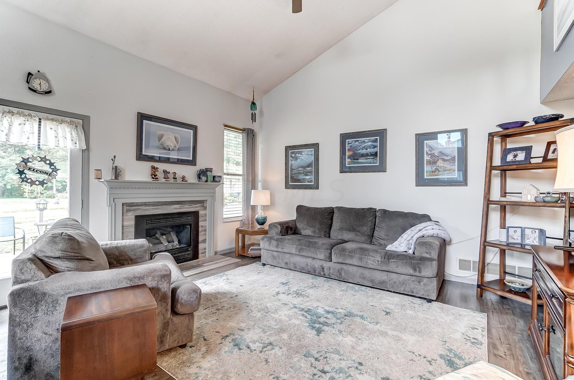 410 Woodside Mdw Pl, Columbus OH 43230-7031 exterior