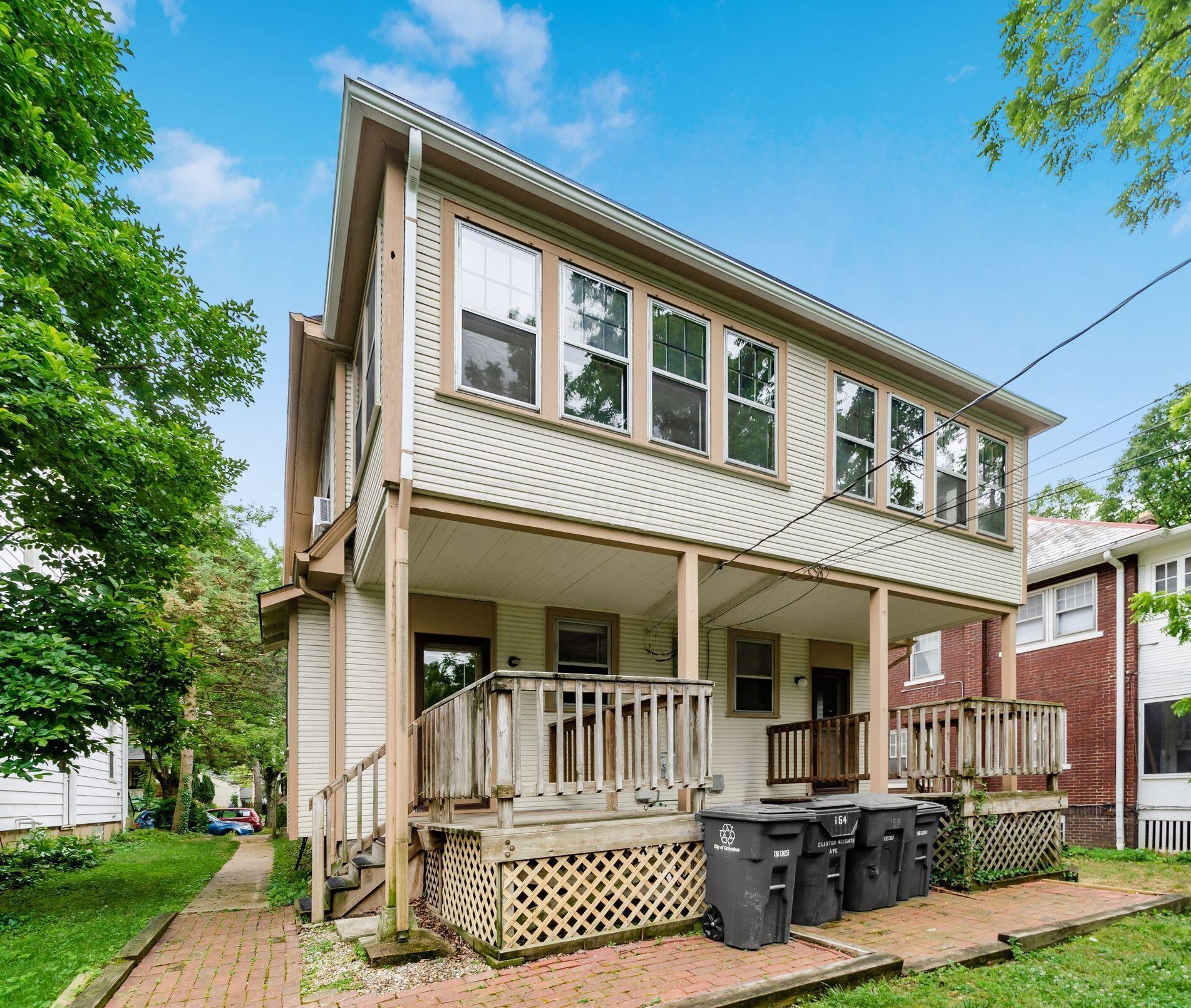 154 Clinton Hts Ave, Columbus OH 43202-1245 exterior