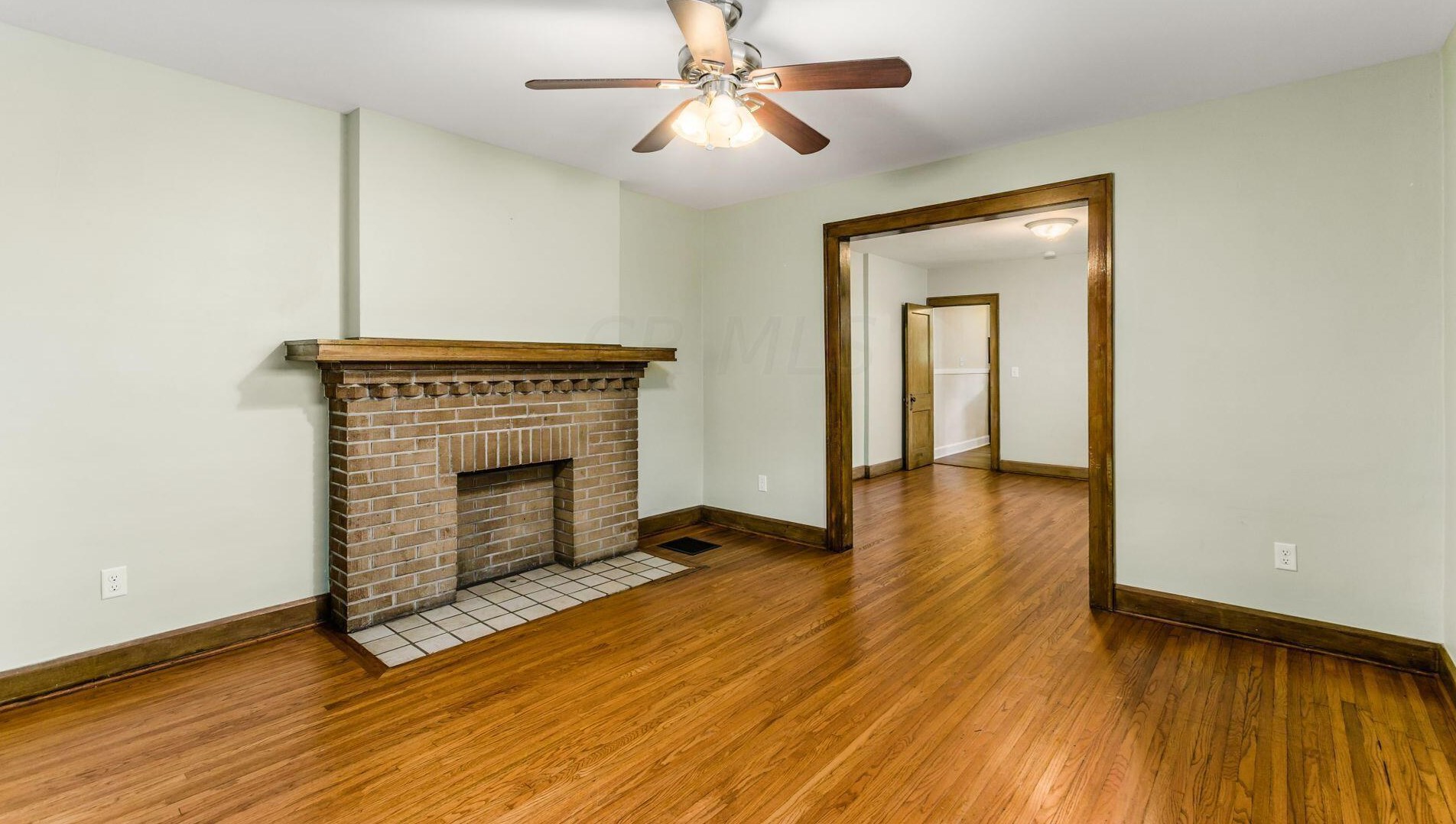 154 Clinton Hts Ave, Columbus OH 43202-1245 exterior