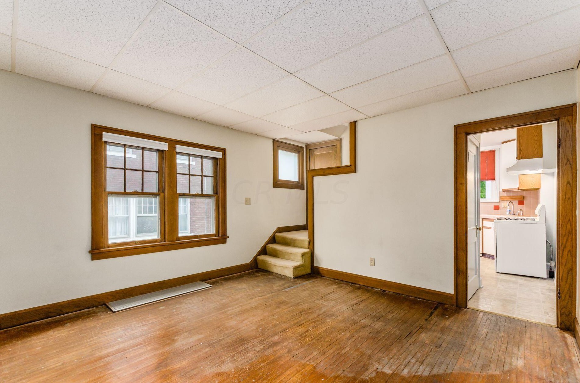 154 Clinton Hts Ave, Columbus OH 43202-1245 exterior