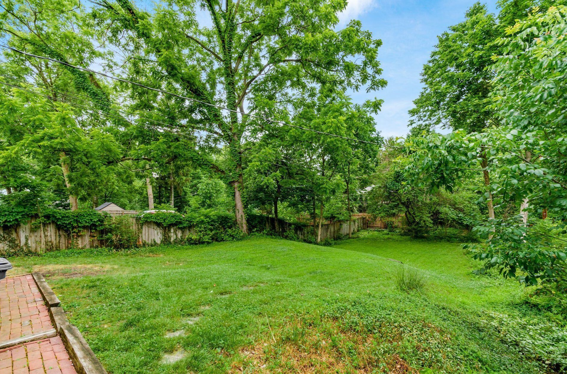 154 Clinton Hts Ave, Columbus OH 43202-1245 exterior