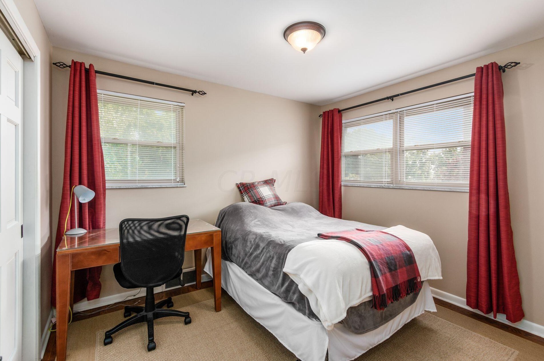 1461 Lane Ave, Columbus OH 43221-3943 exterior