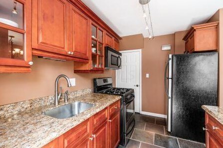 1461 Lane Ave, Columbus OH 43221-3943 exterior