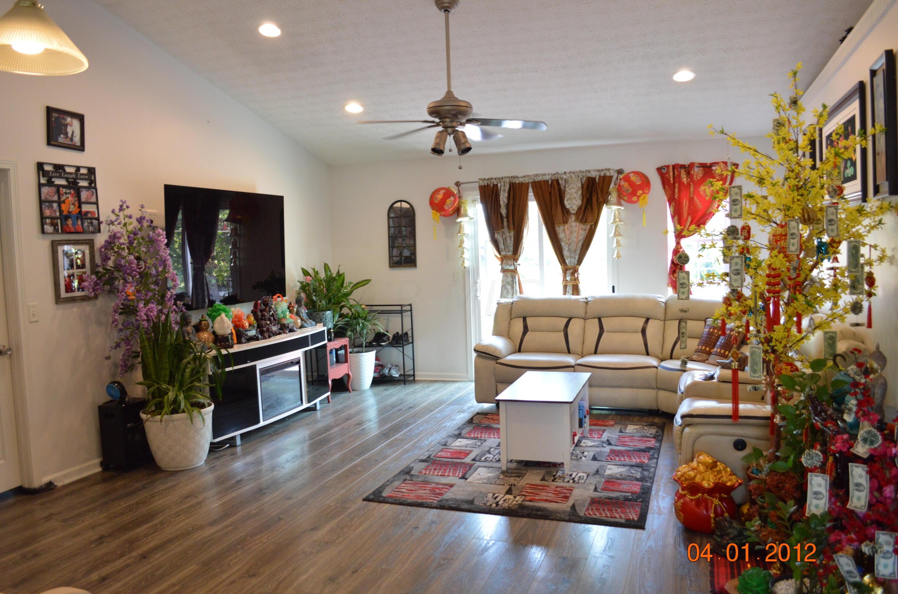 1988 Arden Frst Ln, Columbus OH 43223-2858 exterior