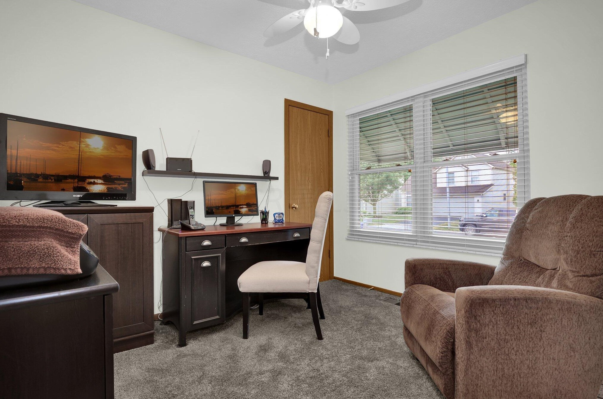 5863 Buechler Bnd, Columbus OH 43228-8802 exterior