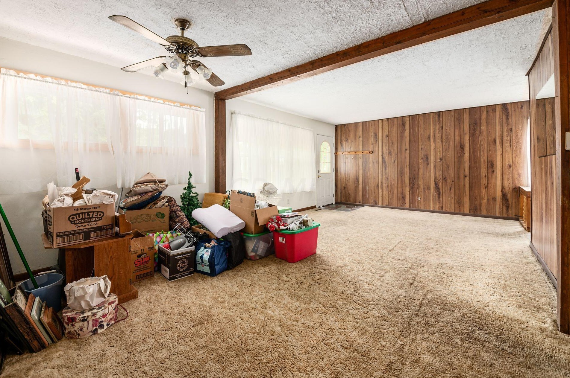 1121 Pauline Ave, Columbus OH 43224-3138 exterior