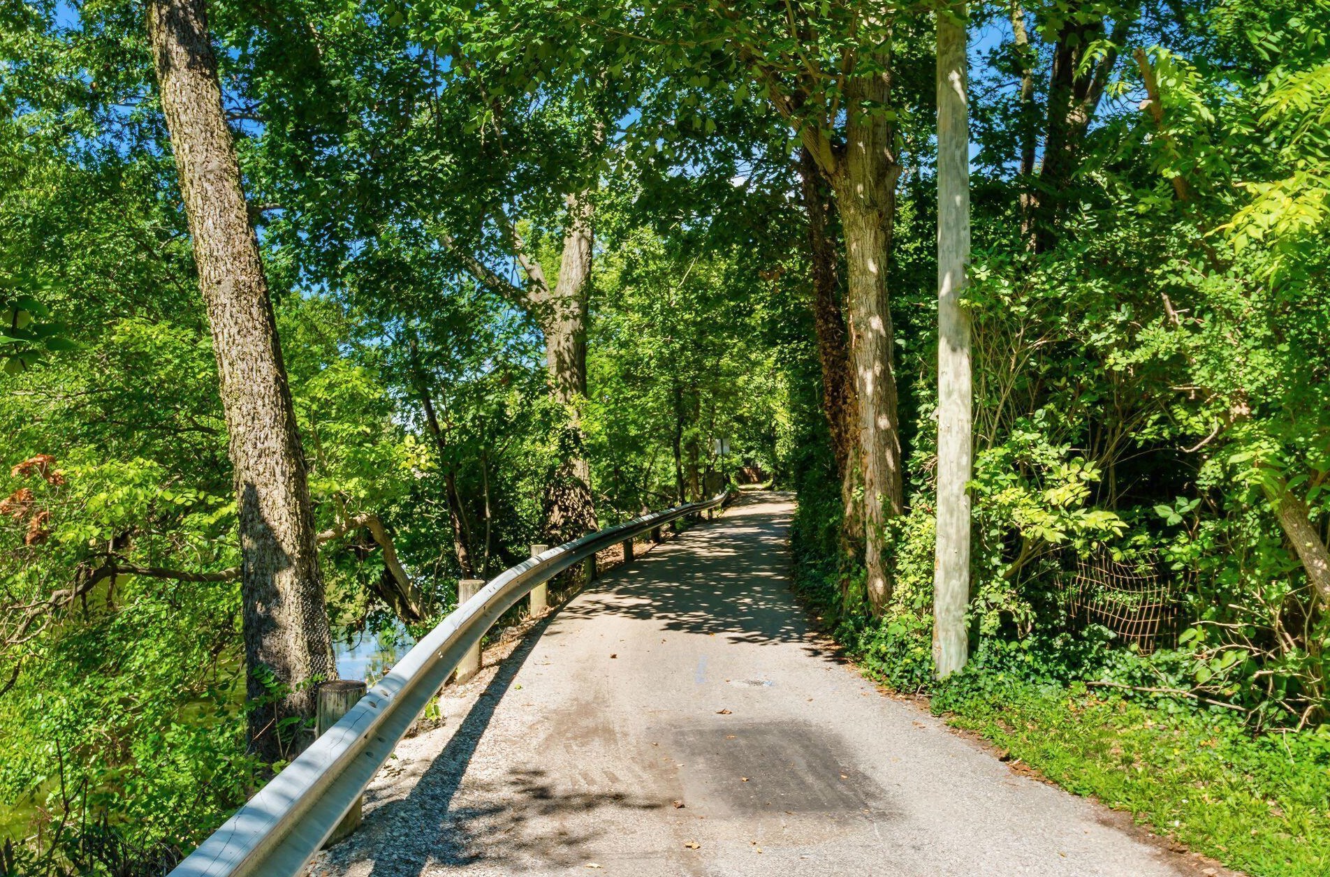 225 Webster Park Ave, Columbus OH  43214-3516 exterior