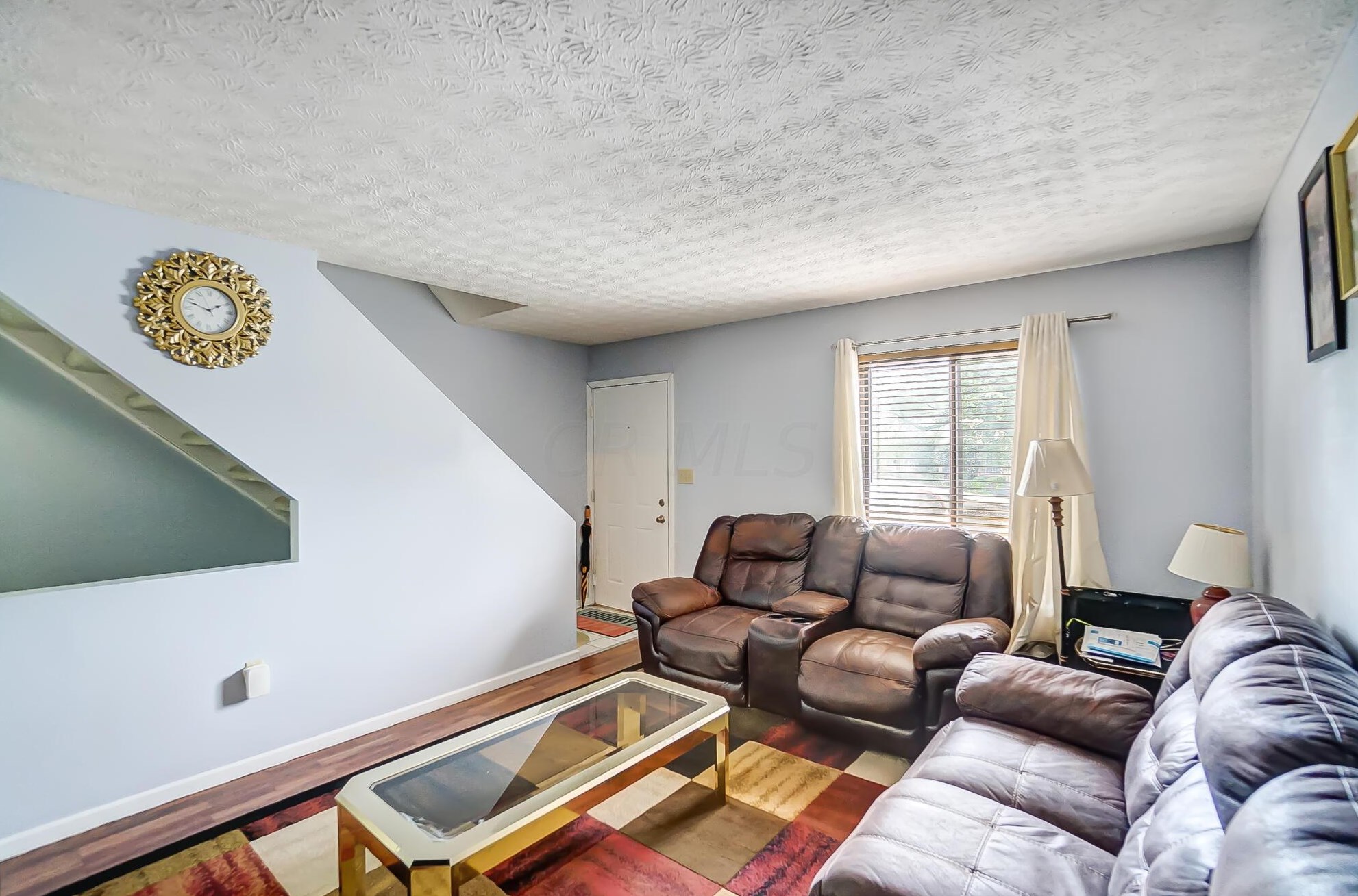 5742 Great Hall Ct, Columbus OH exterior