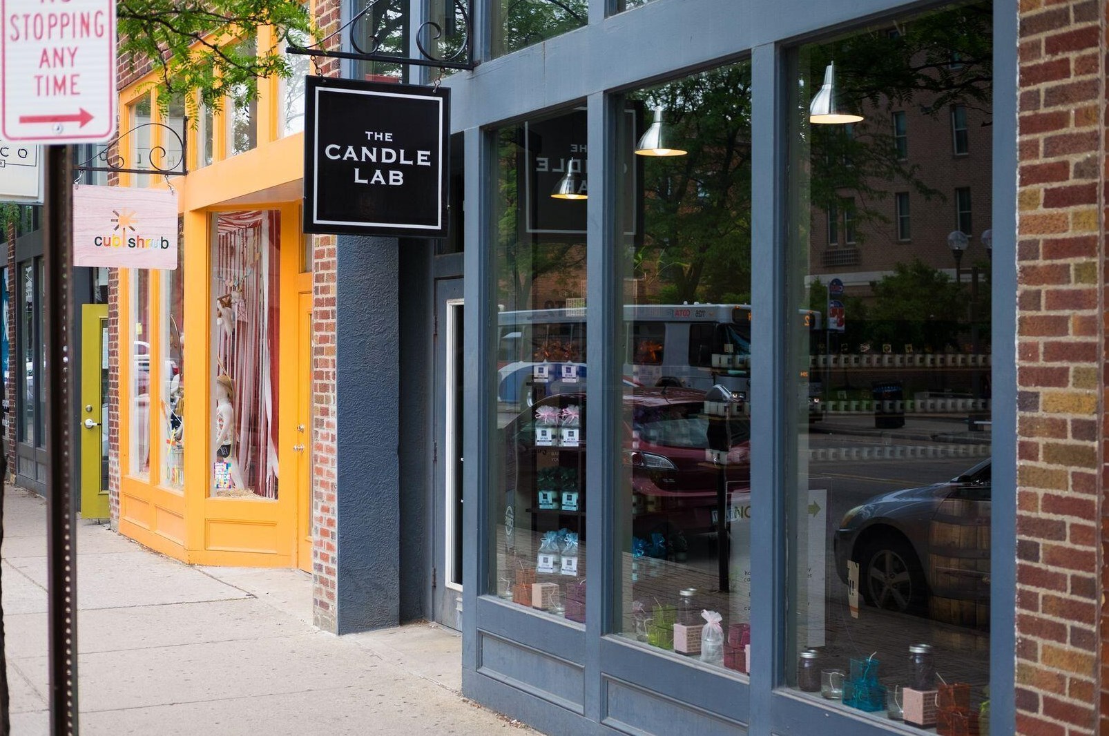 13 Victorian Gate Way, Columbus OH  43215-1682 exterior