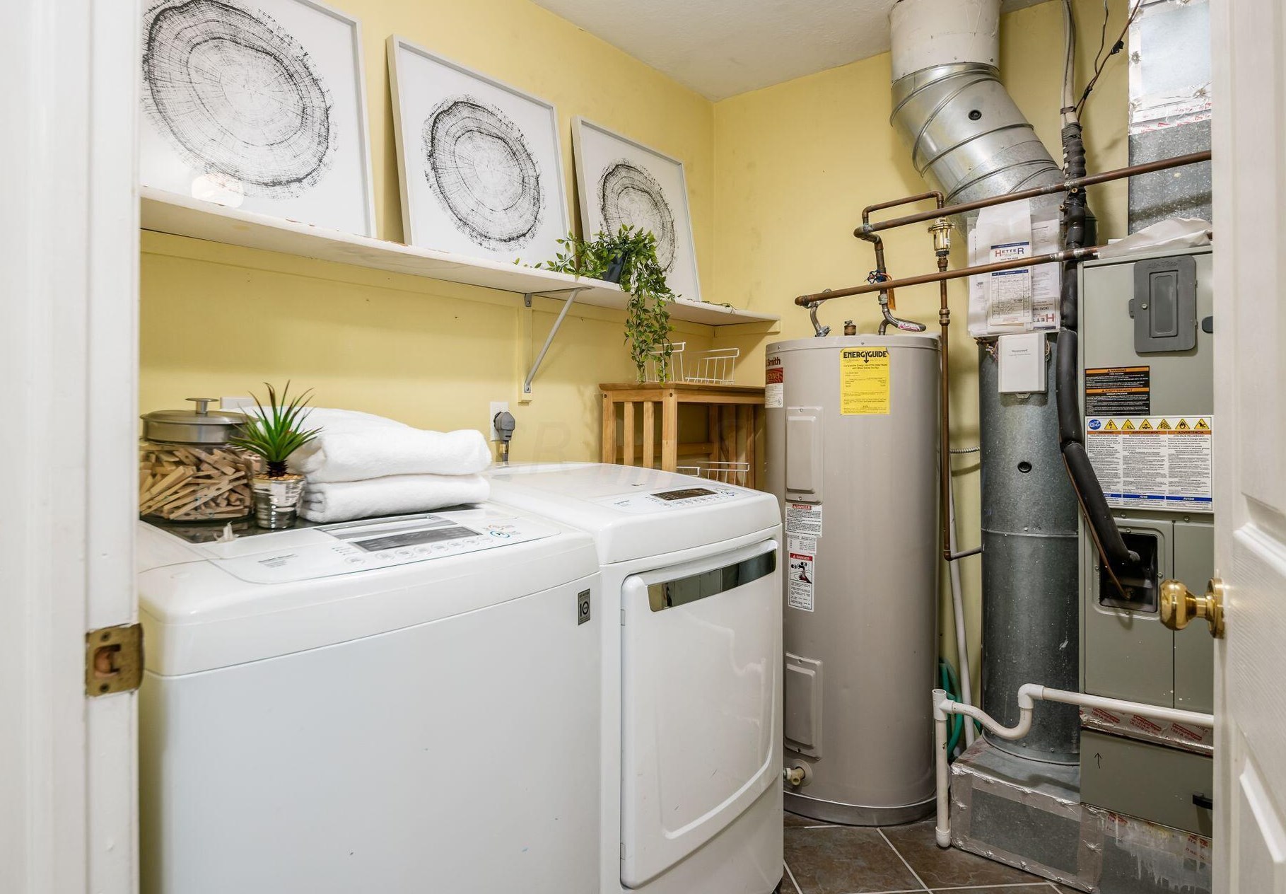 13 Victorian Gate Way, Columbus OH  43215-1682 exterior