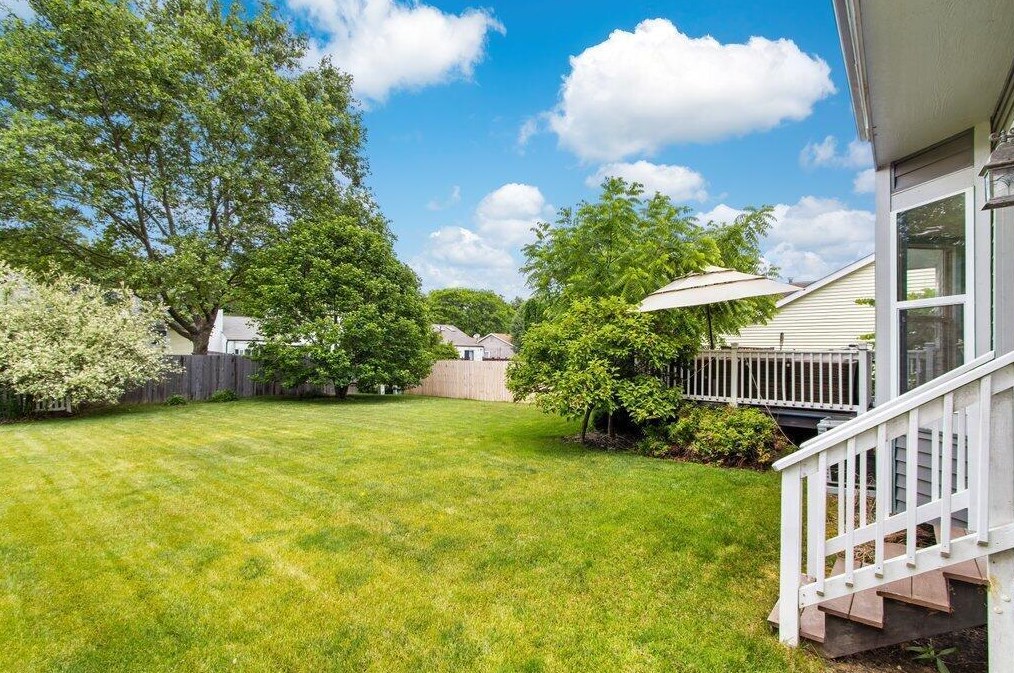 3380 Ln Coste Ln, Columbus OH 43228-7052 exterior