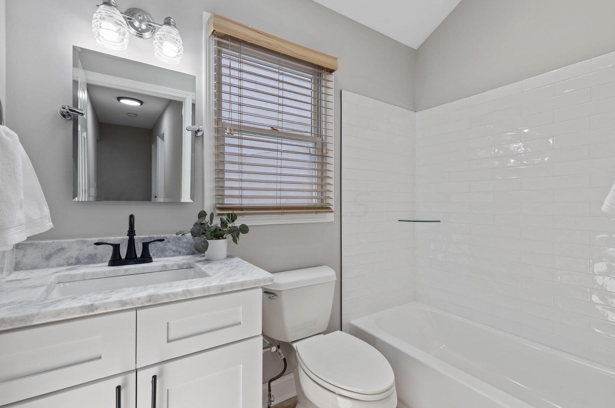 518 Beck St, Columbus OH  43206-1376 exterior