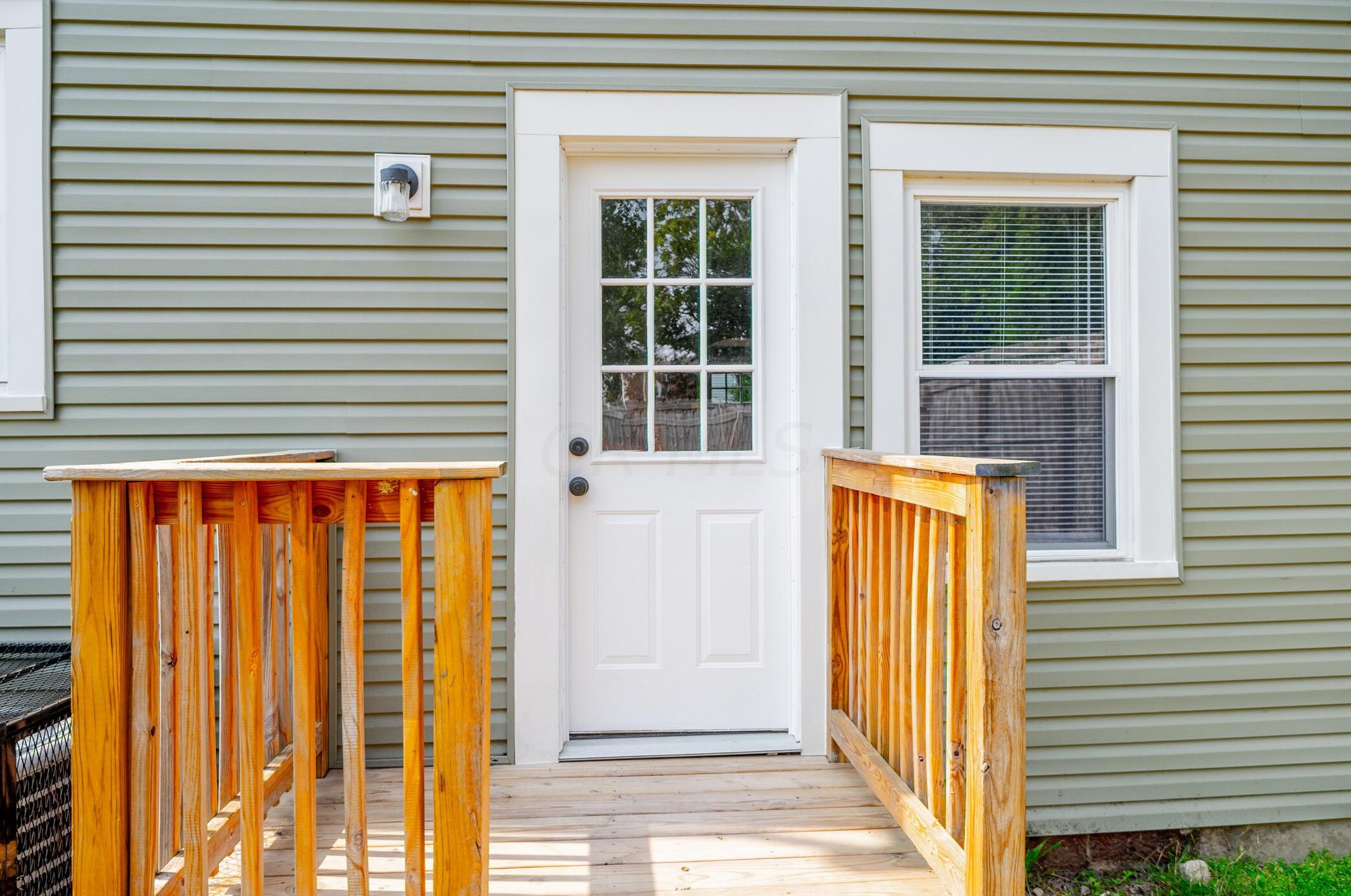 1618 Fulton St, Columbus OH 43205-2527 exterior