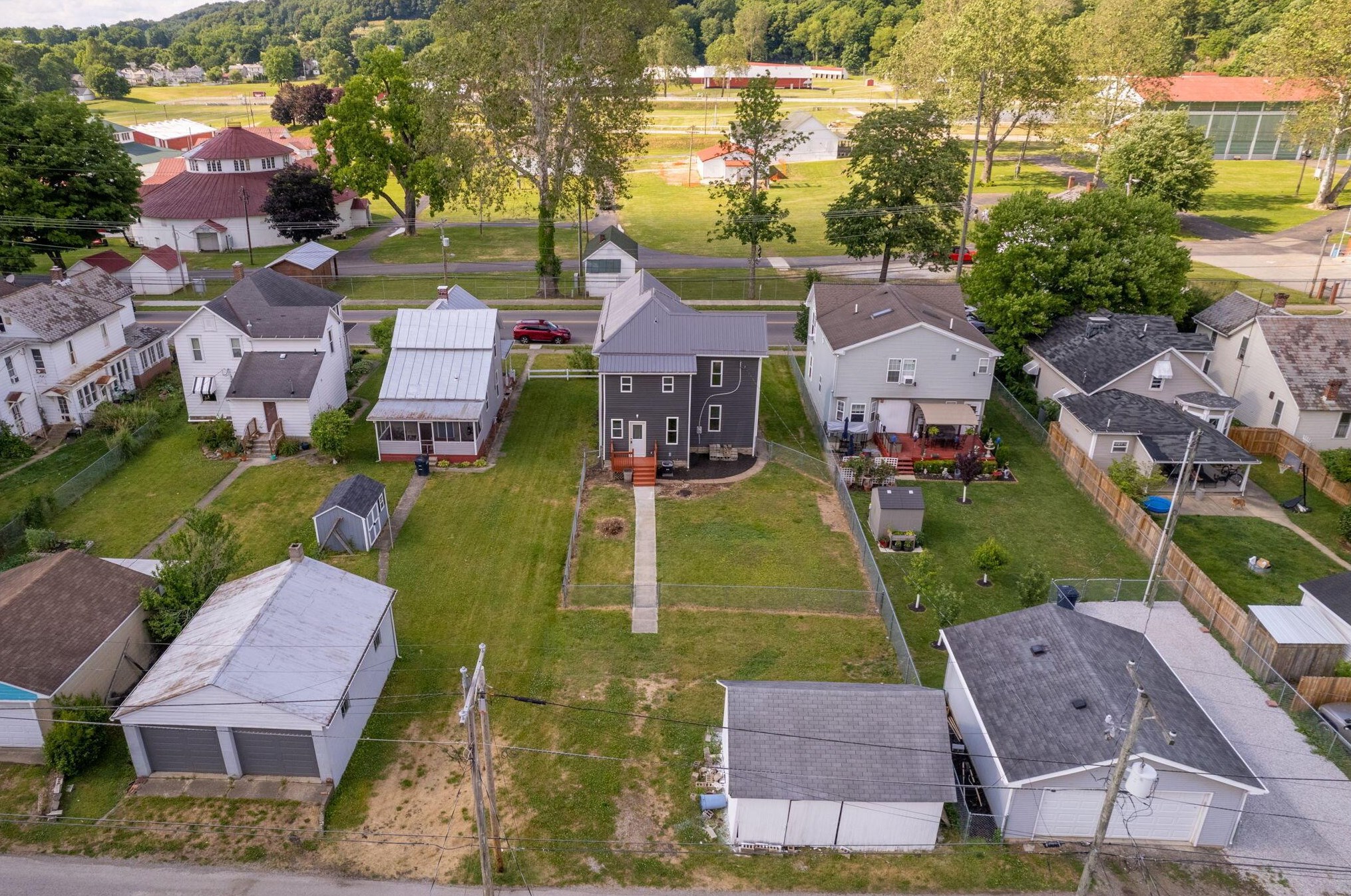 152 Fair Ave, Lancaster OH 43130-2320 exterior