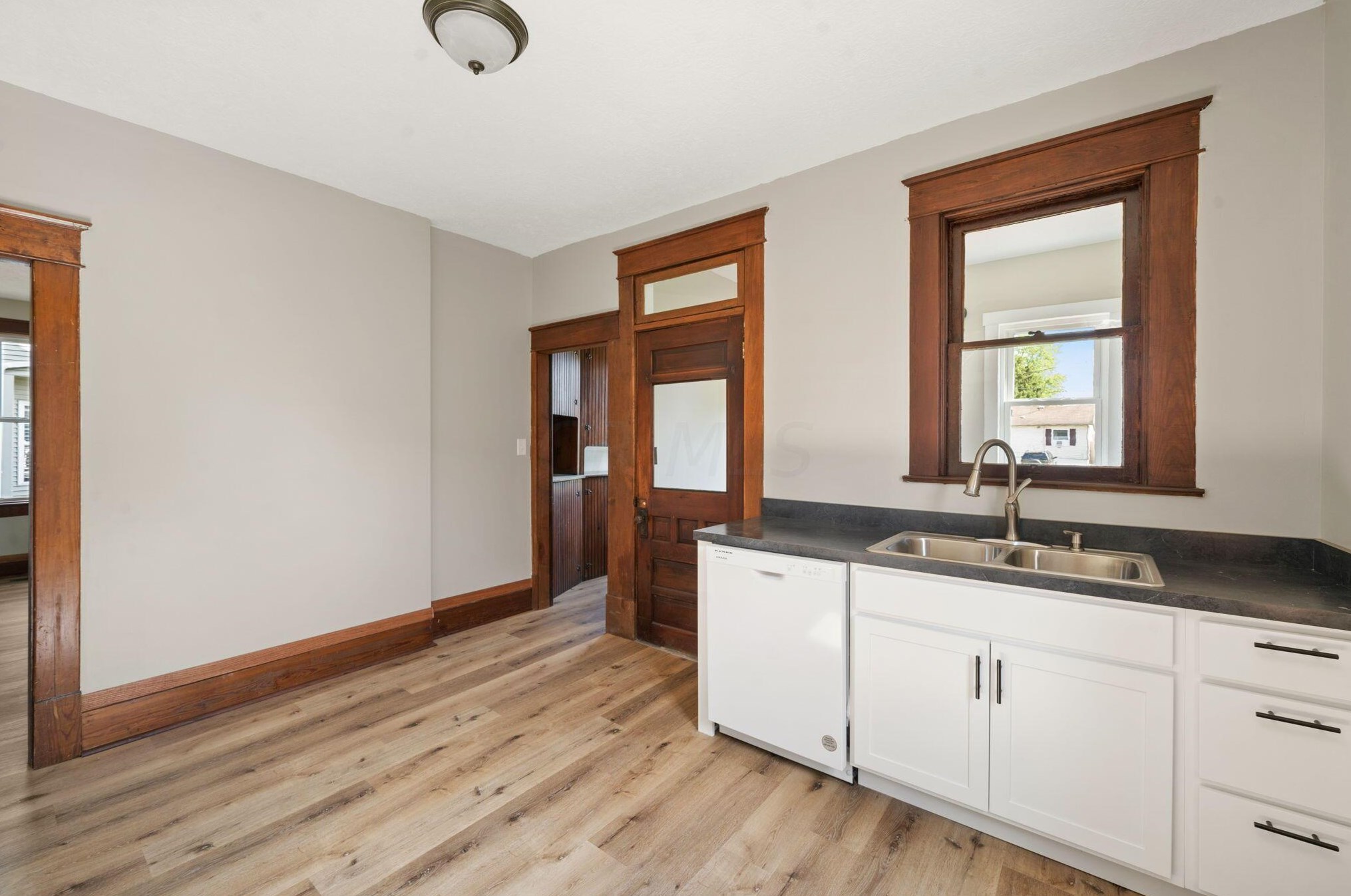 152 Fair Ave, Lancaster OH 43130-2320 exterior