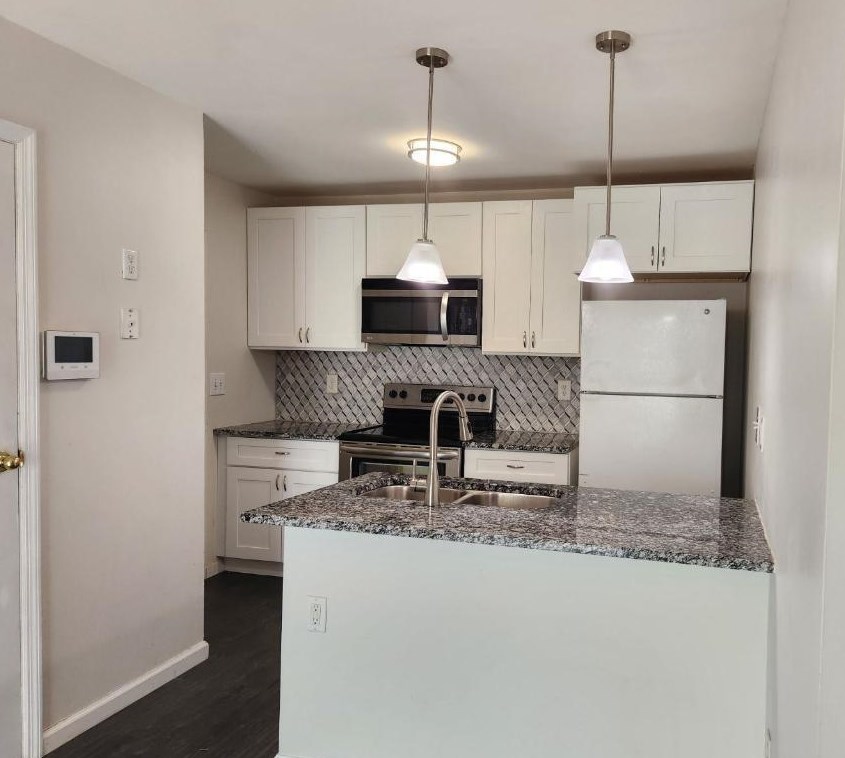 4517 Blue Largo Ct, Columbus OH  43230-2091 exterior