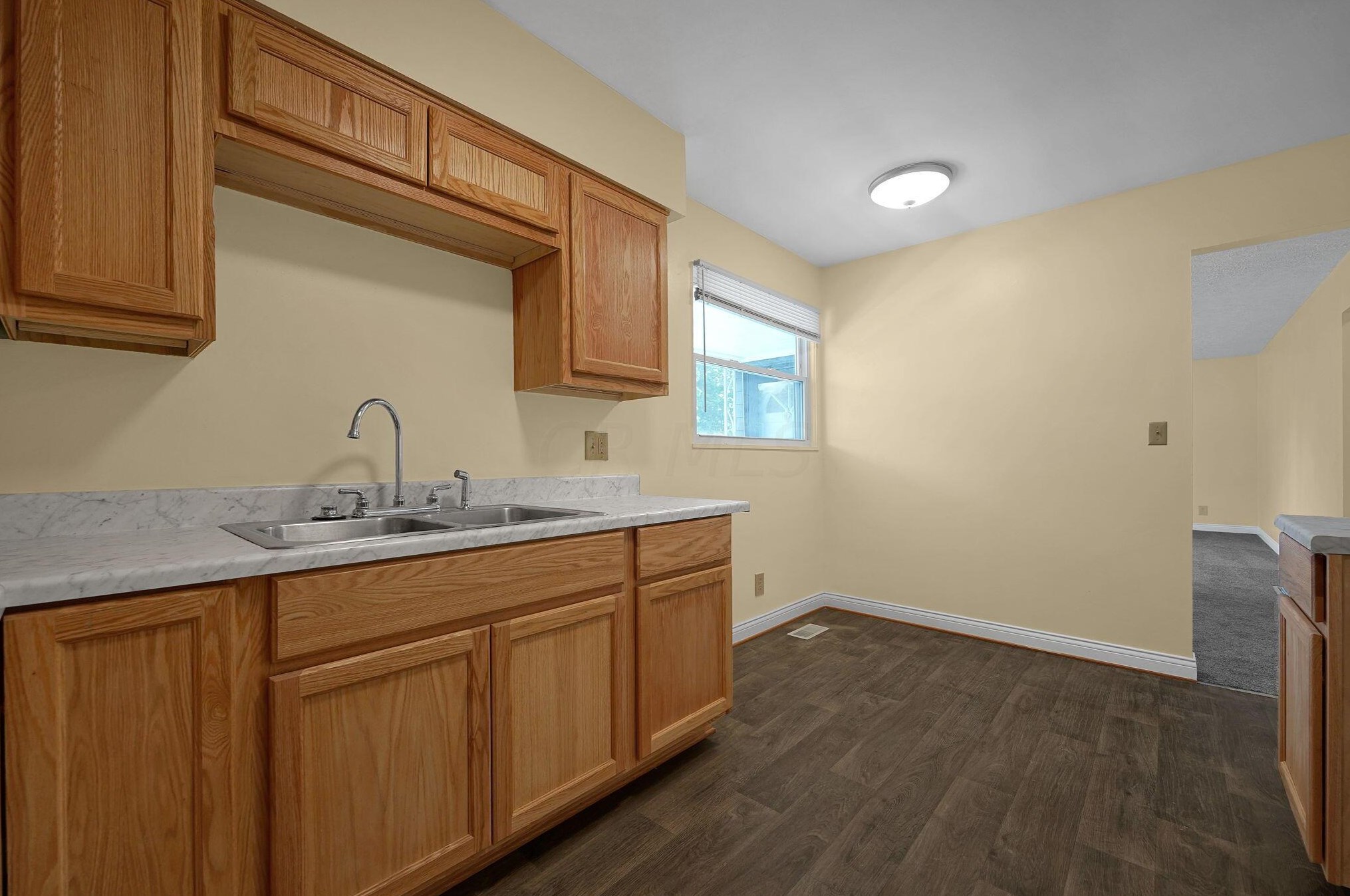 2532 Spaatz Ave, Columbus OH 43204-2866 exterior