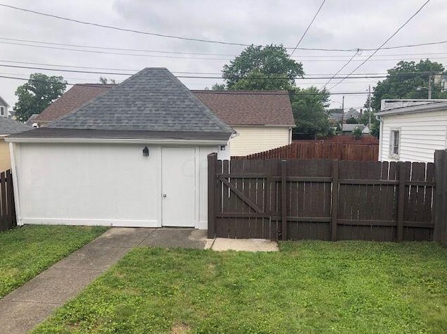 1289 4th St, Columbus OH 43206-1104 exterior