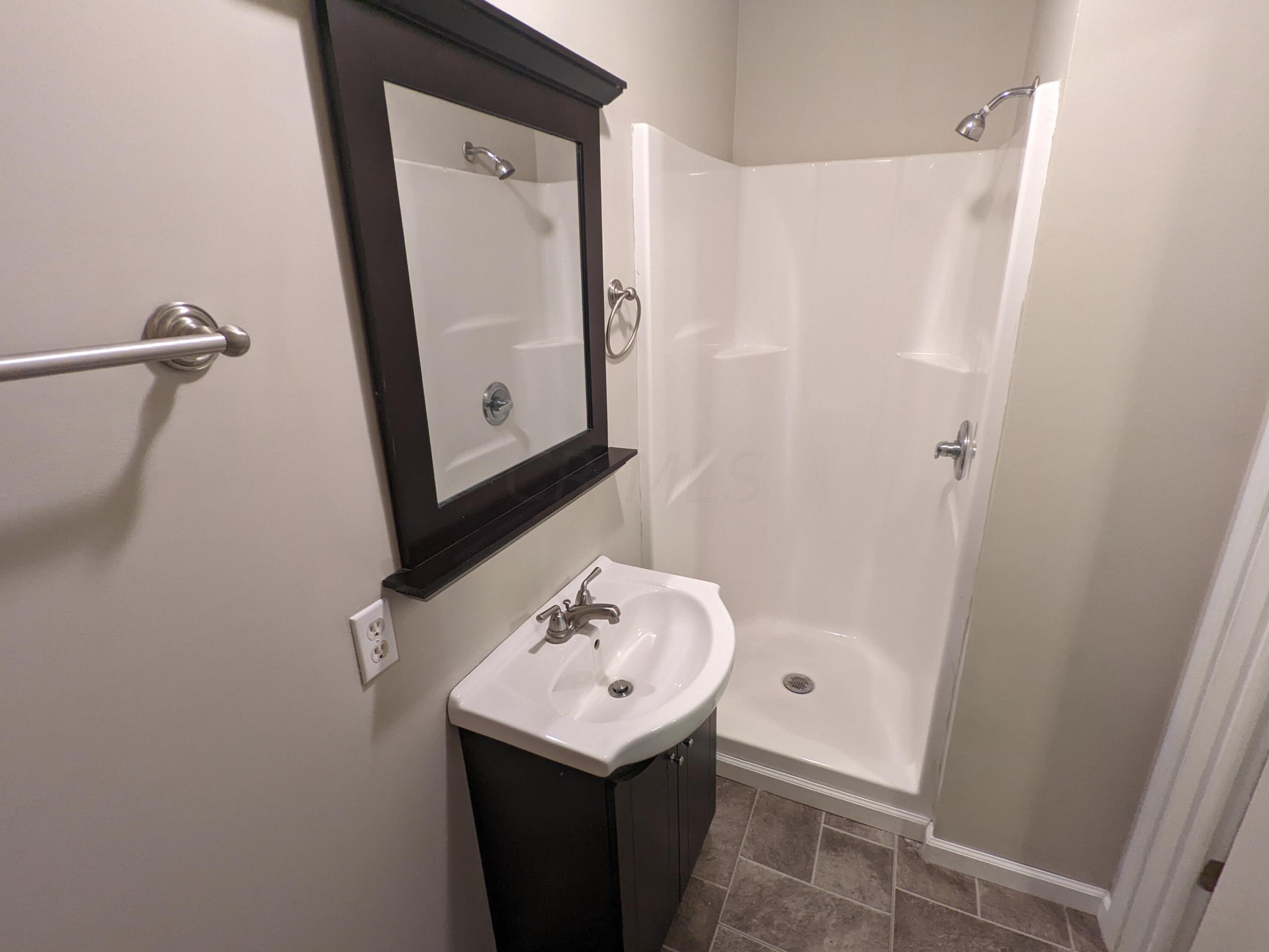 2556 Brooklyn Rd, Columbus OH 43231-5918 exterior