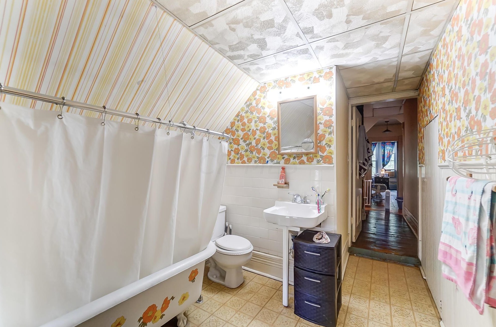 86 Lincoln St, Westerville OH  43081-1520 exterior