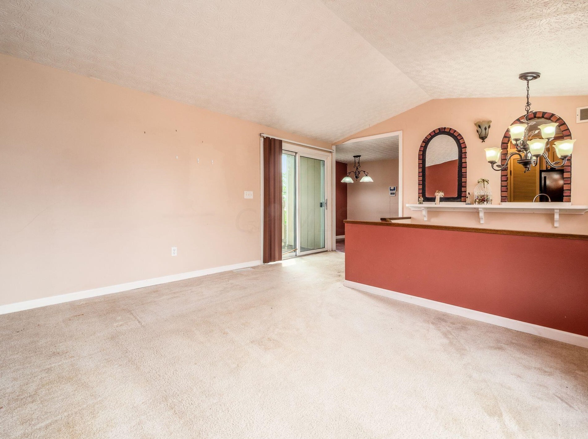 5009 Old Tree Ave, Columbus OH 43228-2234 exterior