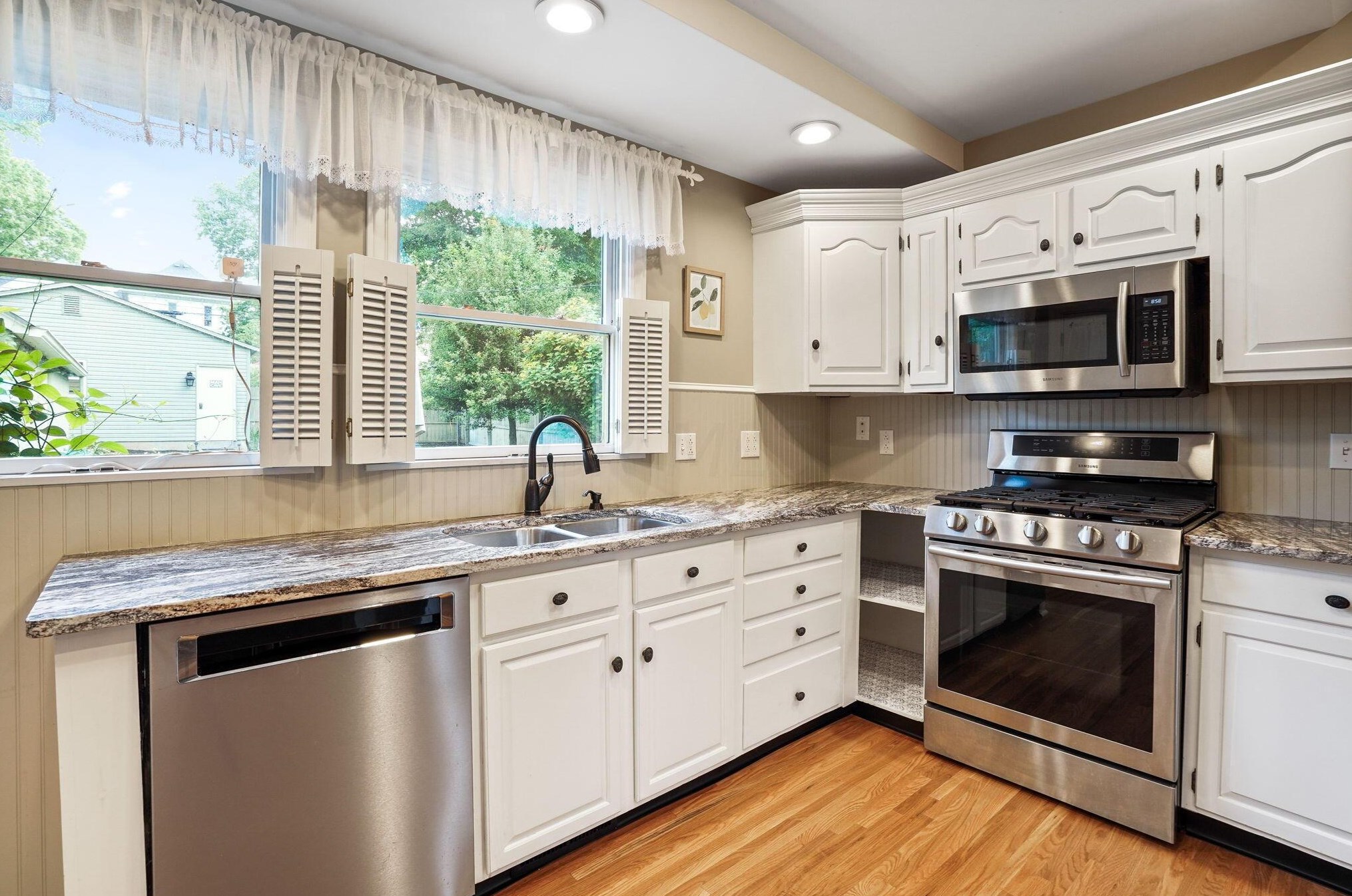 333 Wheeling St, Lancaster OH  43130-3818 exterior