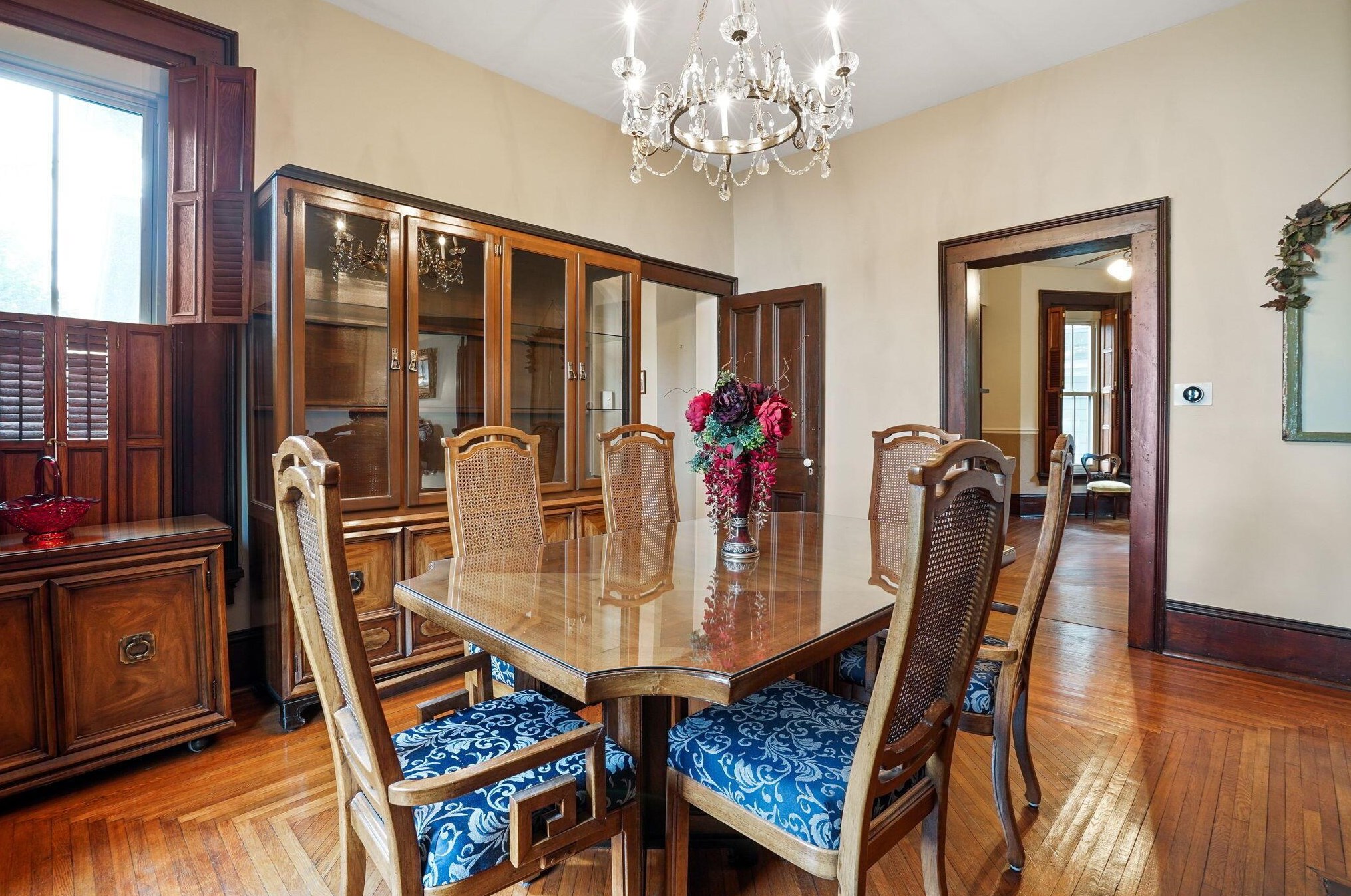 333 Wheeling St, Lancaster OH  43130-3818 exterior