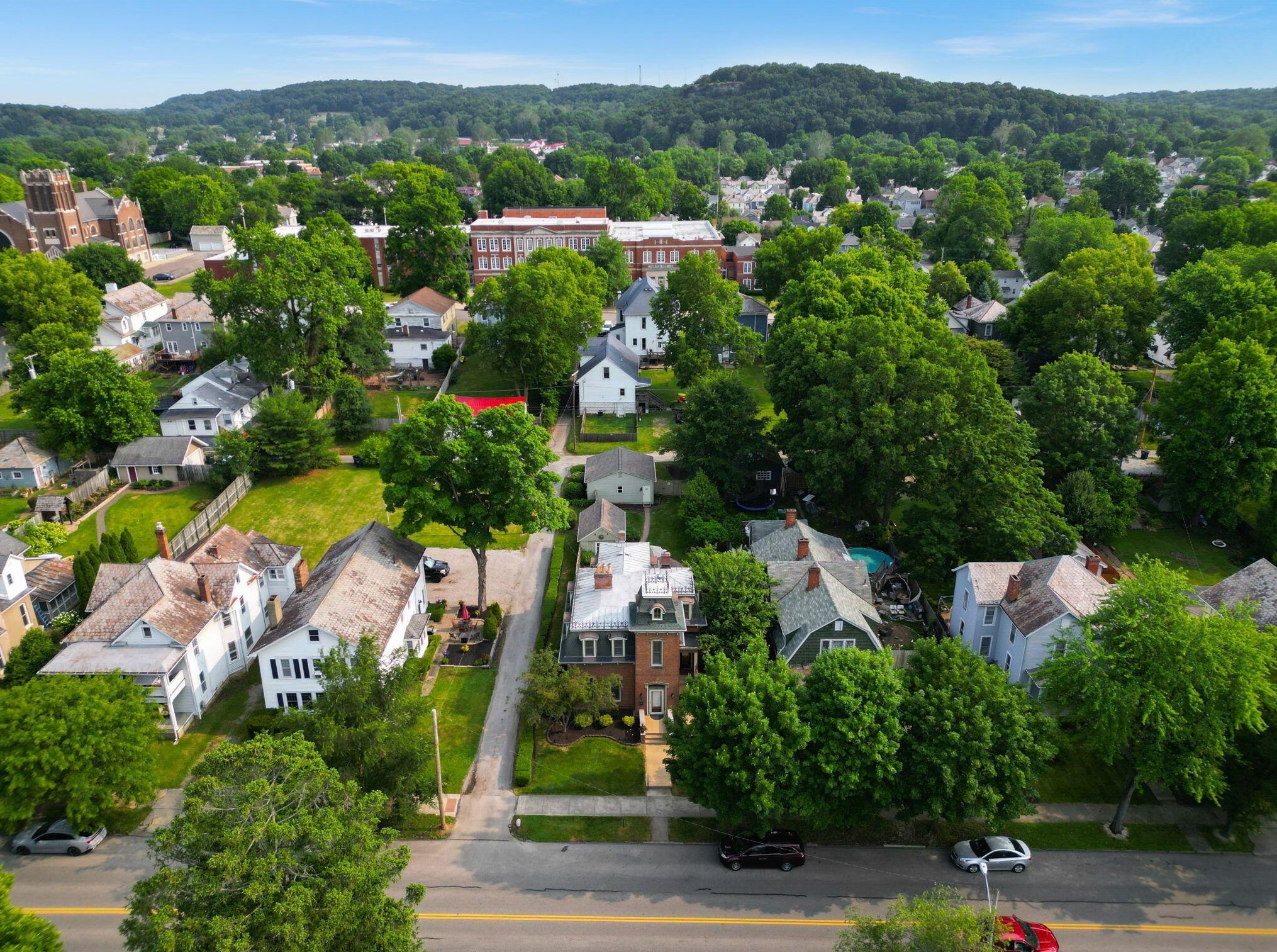 333 Wheeling St, Lancaster OH  43130-3818 exterior