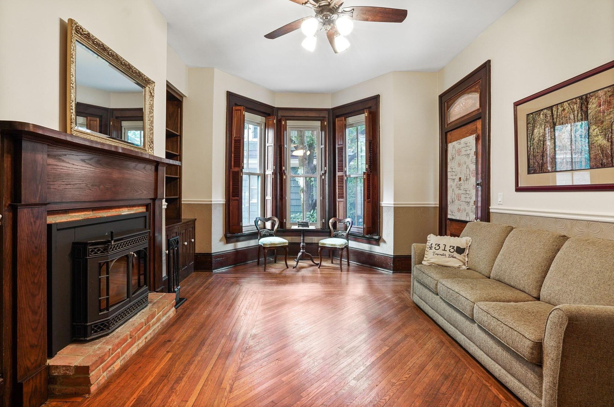 333 Wheeling St, Lancaster OH  43130-3818 exterior