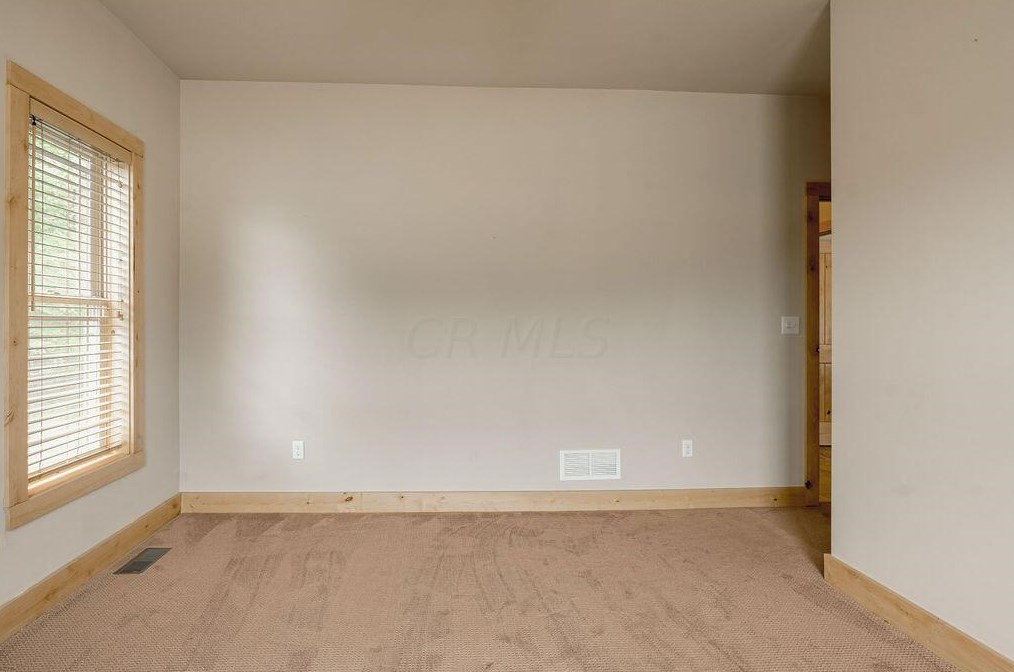 4356 Gale Rd, Granville OH  43023-9637 exterior