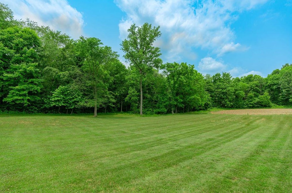 4356 Gale Rd, Granville OH  43023-9637 exterior