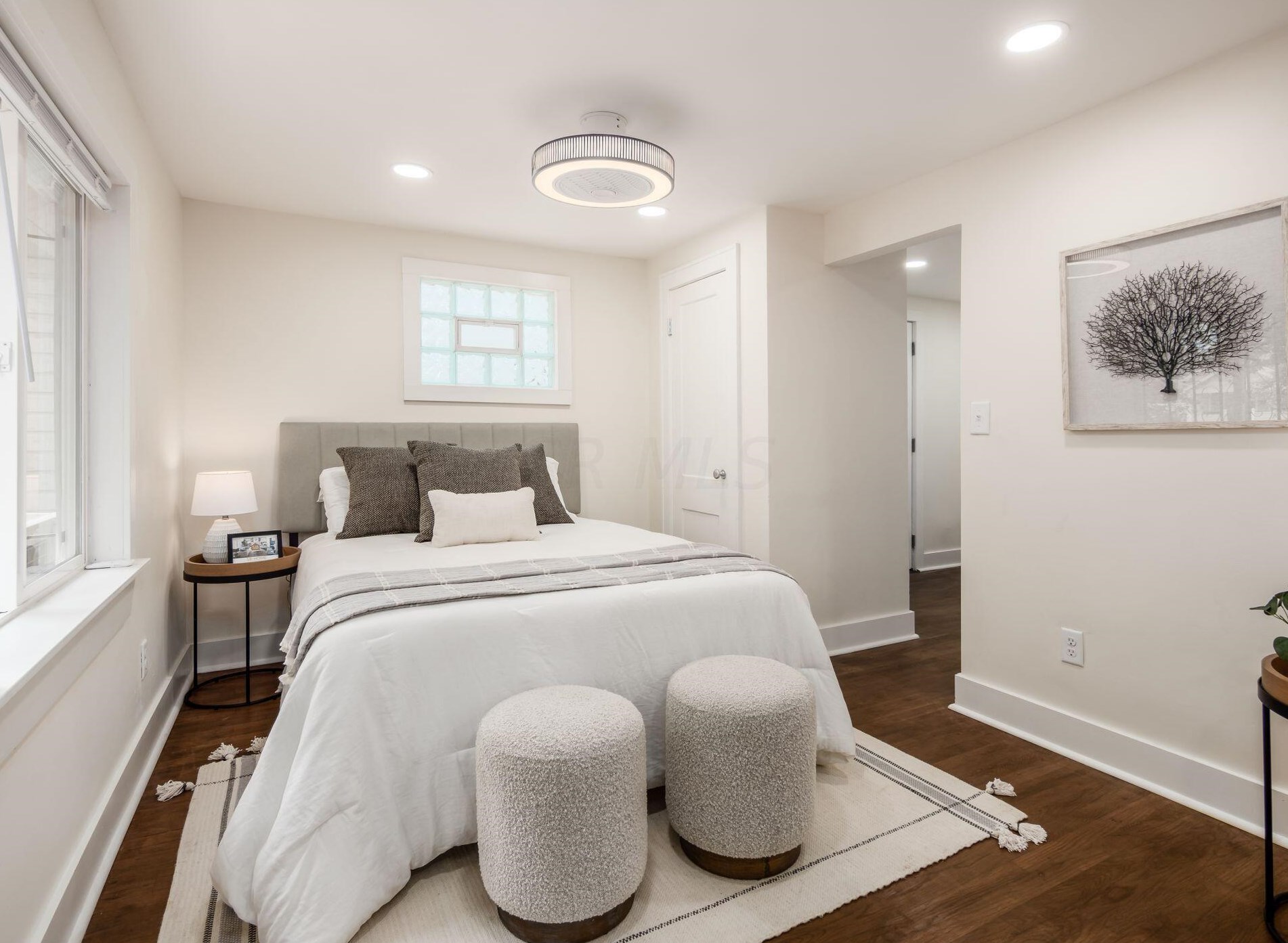 876 Campbell Ave, Columbus OH 43223-1521 exterior