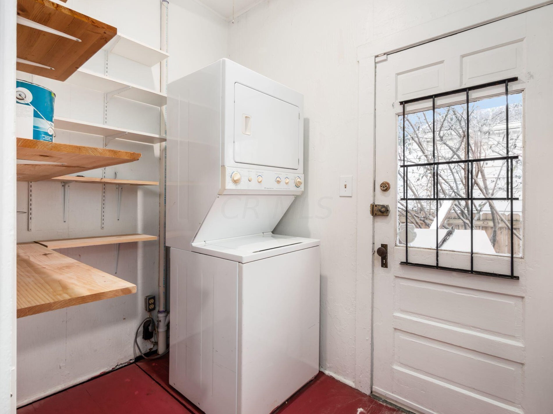 811 Ebner St, Columbus OH  43206-2211 exterior