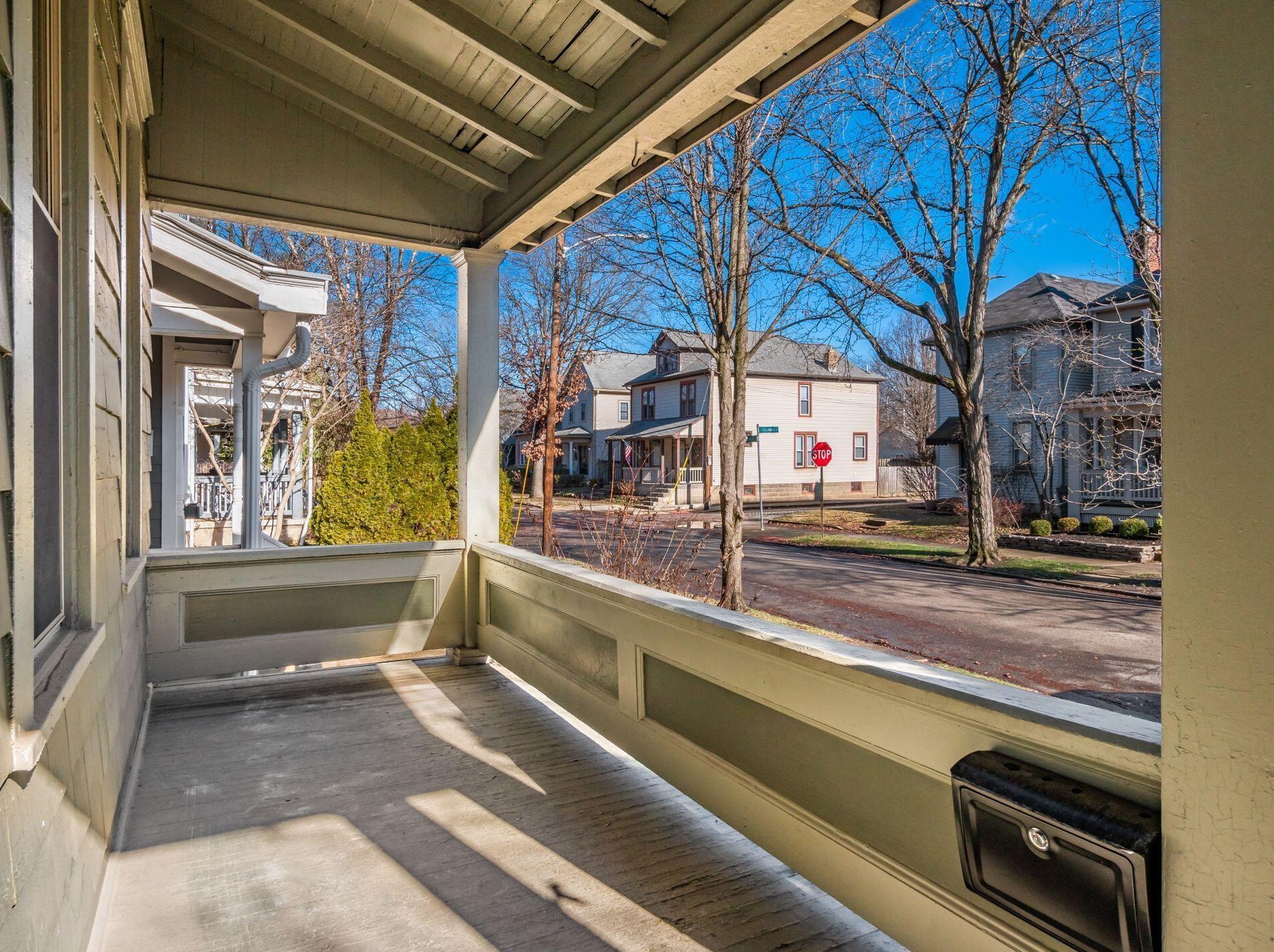 811 Ebner St, Columbus OH  43206-2211 exterior