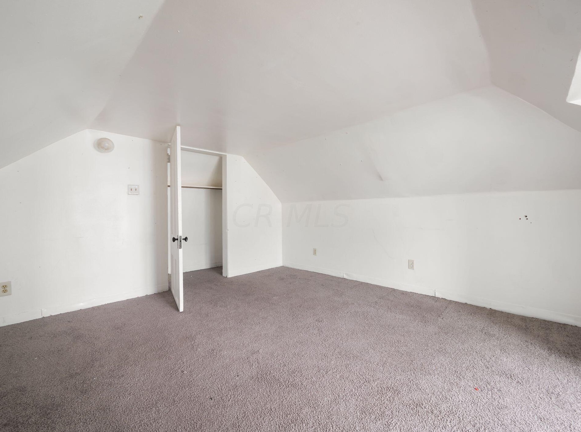 41 Ogden Ave, Columbus OH  43204-3258 exterior