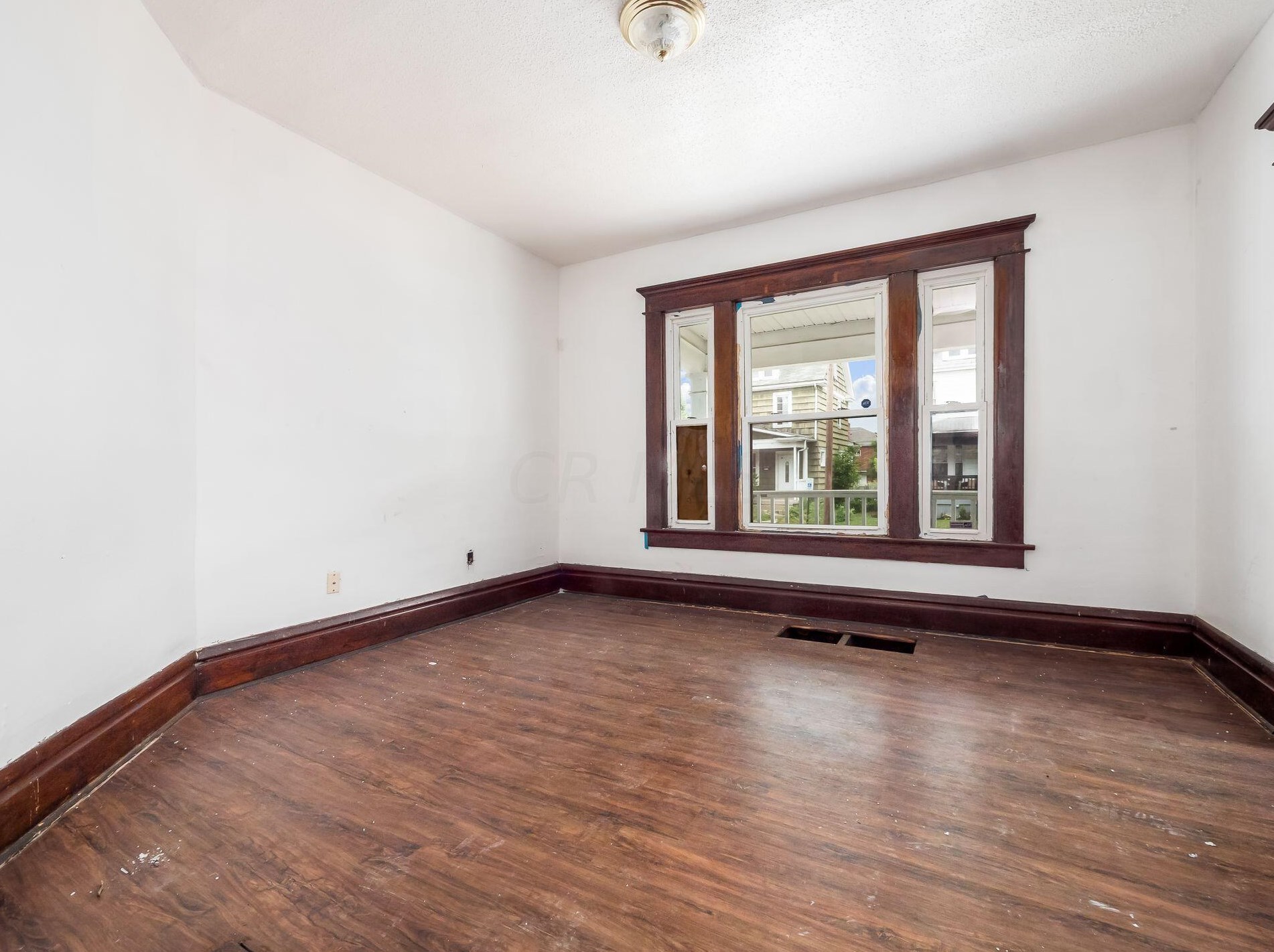 41 Ogden Ave, Columbus OH  43204-3258 exterior