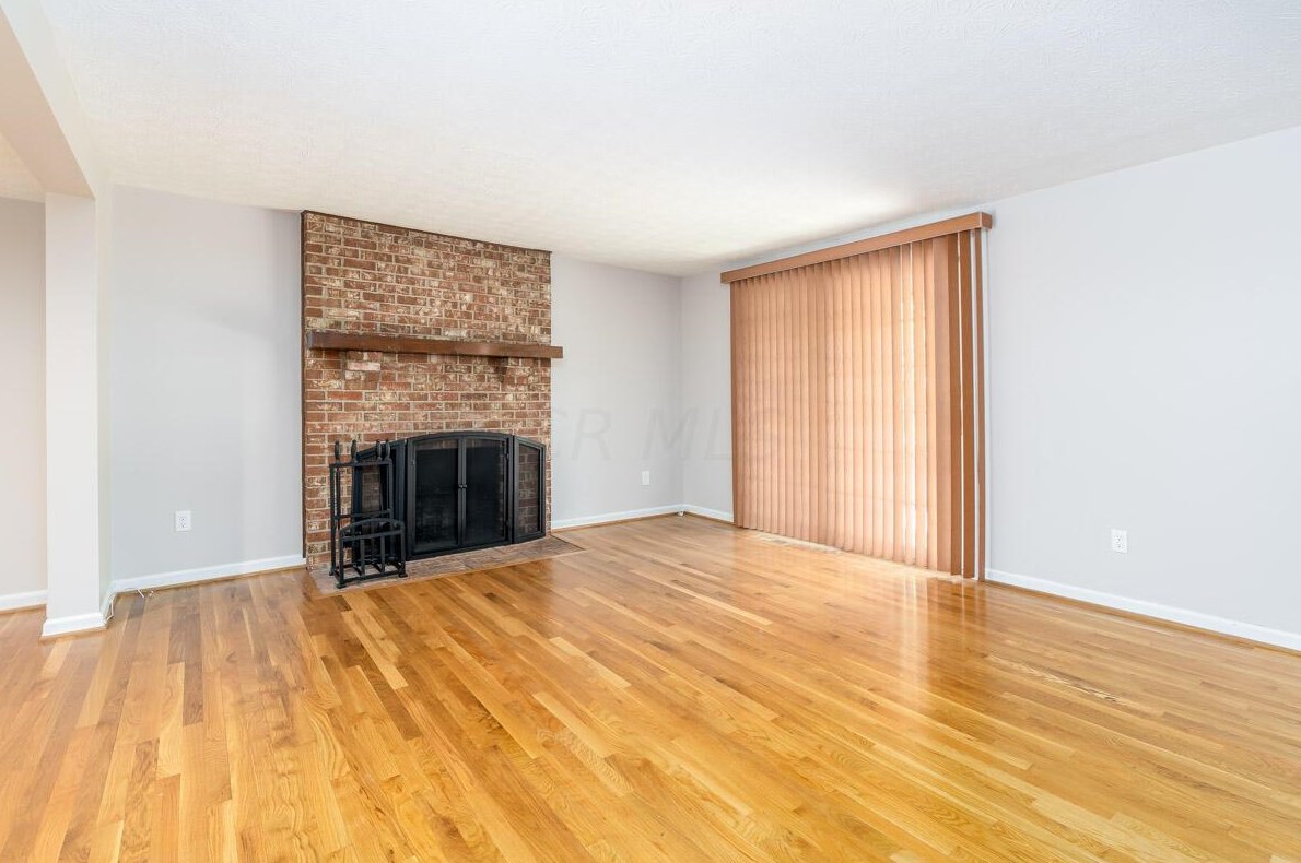 5106 Ranstead Ct, Columbus OH 43220-2545 exterior