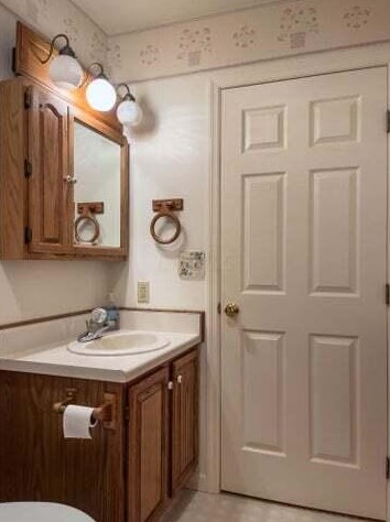 144 Pearce Pl, Urbana OH  43078-9488 exterior