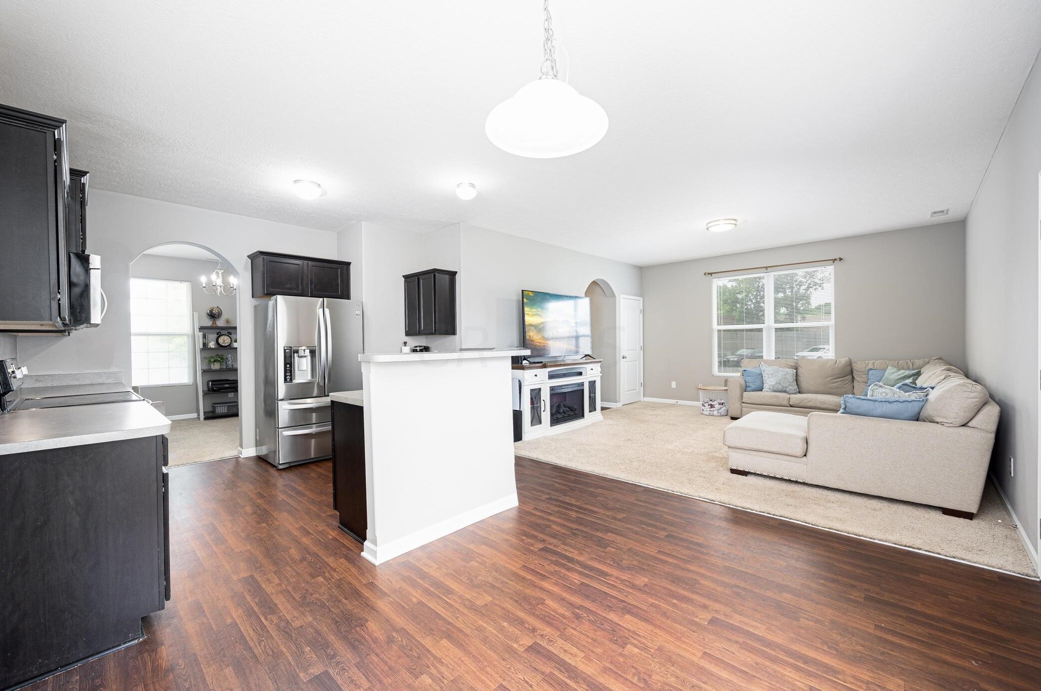 5702 Alliance Way, Columbus OH  43228-8948 exterior