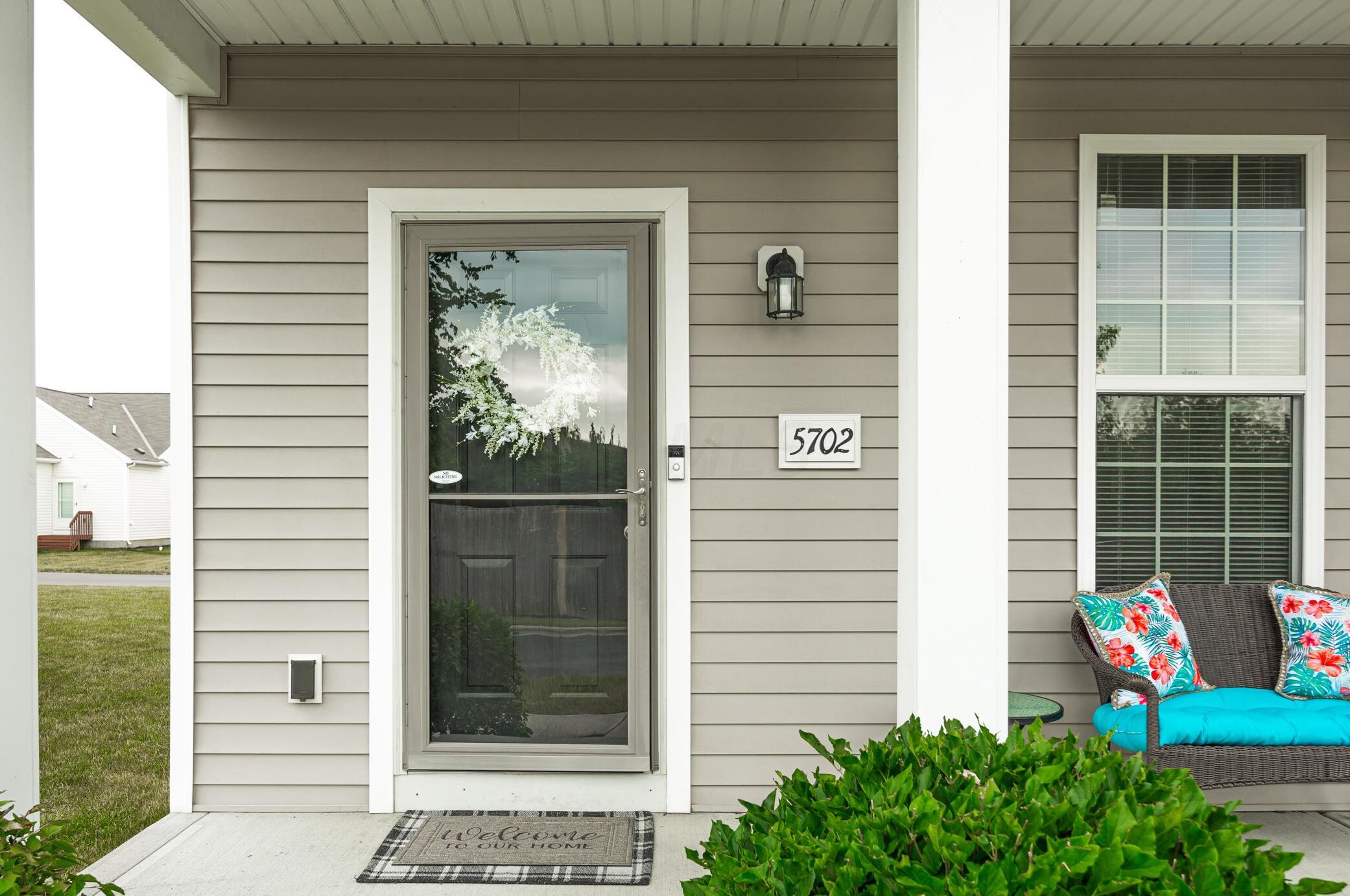 5702 Alliance Way, Columbus OH  43228-8948 exterior