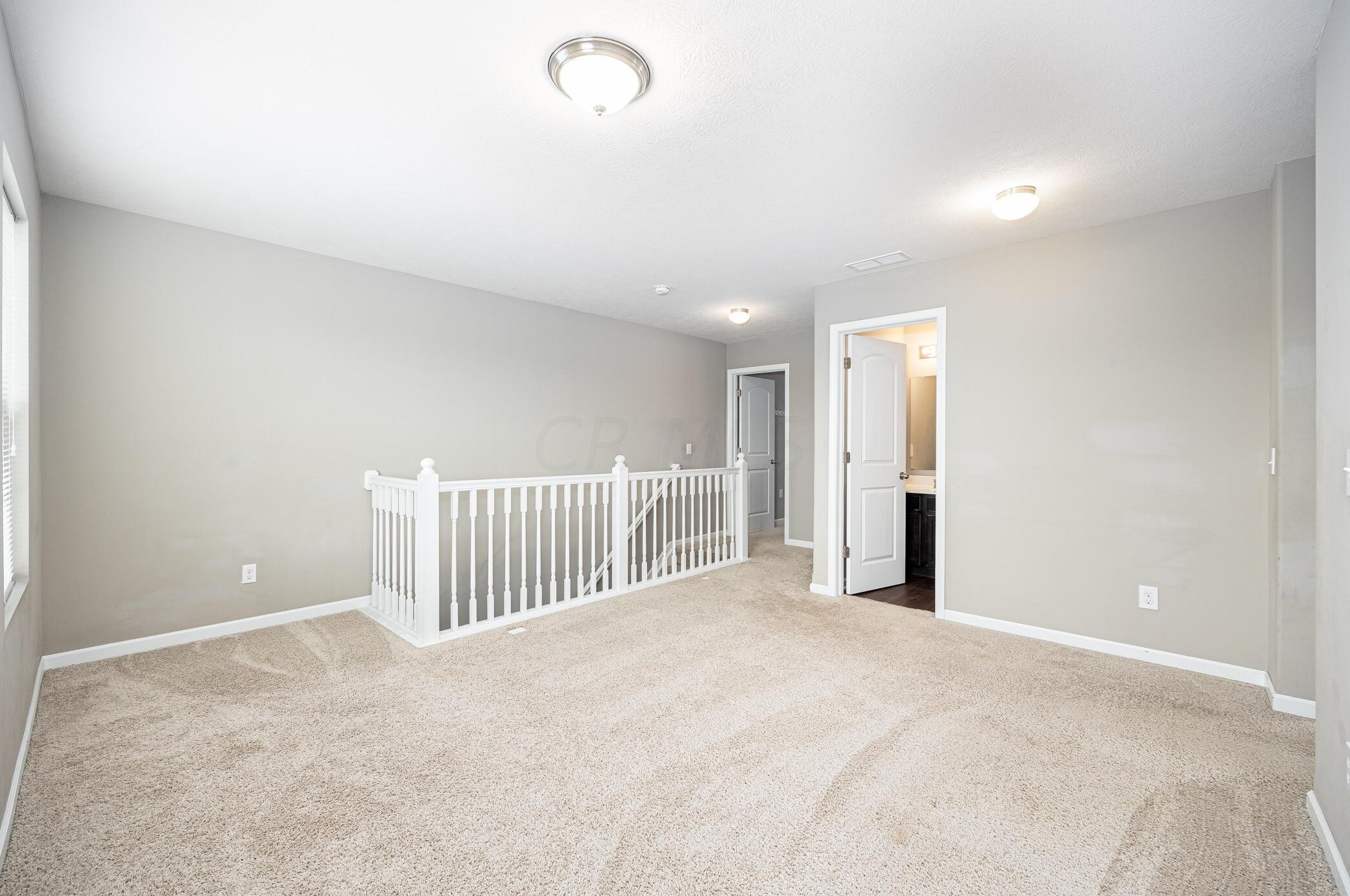 5702 Alliance Way, Columbus OH  43228-8948 exterior