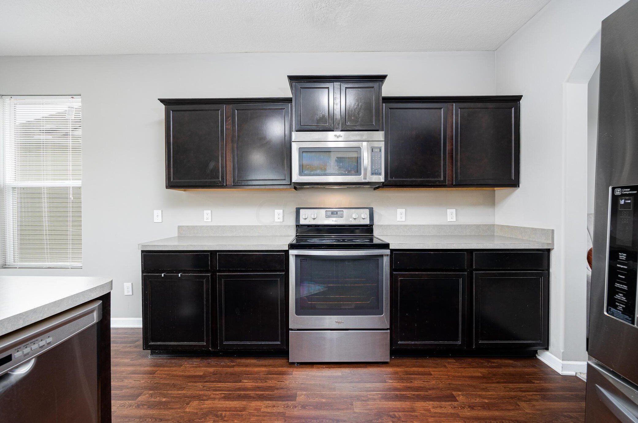 5702 Alliance Way, Columbus OH  43228-8948 exterior